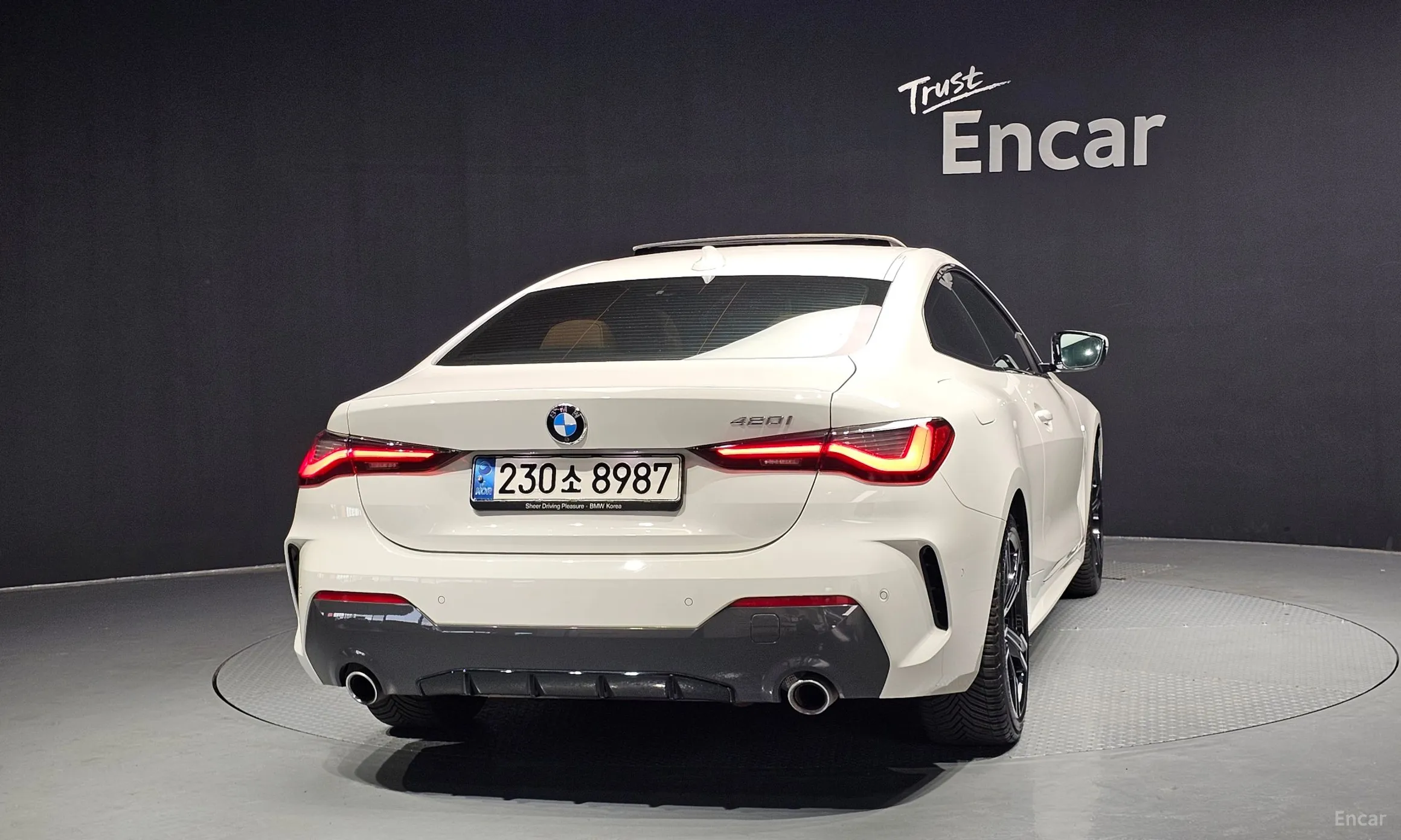 BMW Series 4 (G22) превью 3