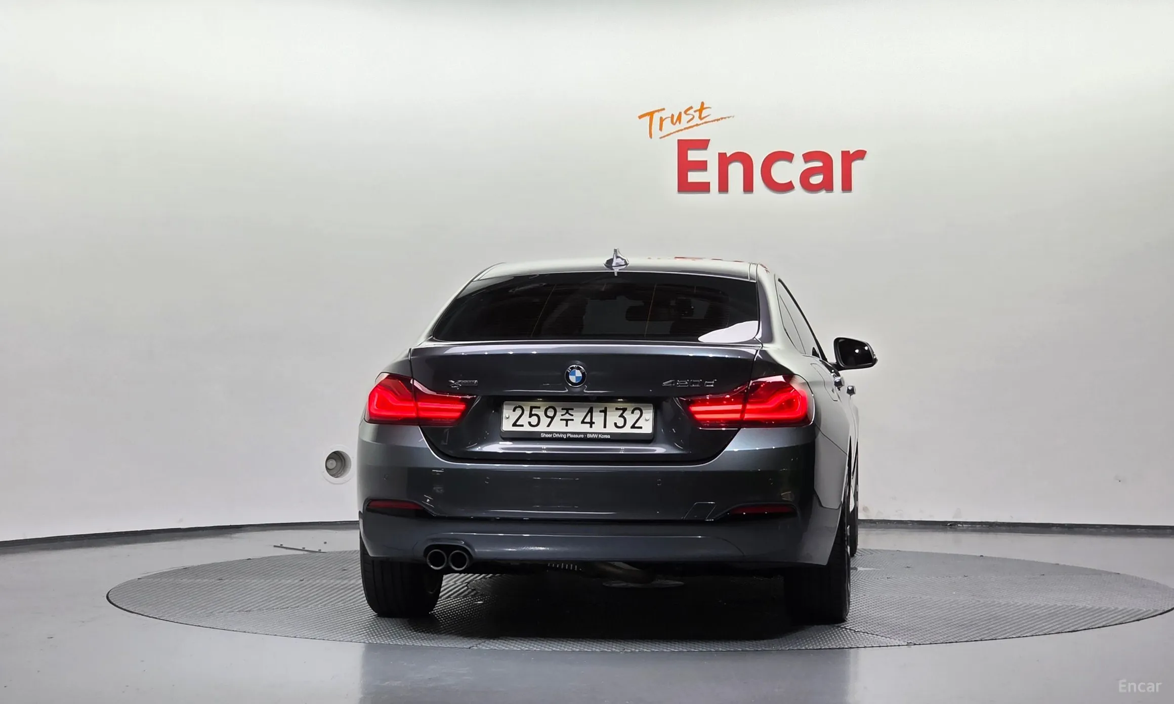 BMW Series 4 (F32) превью 3