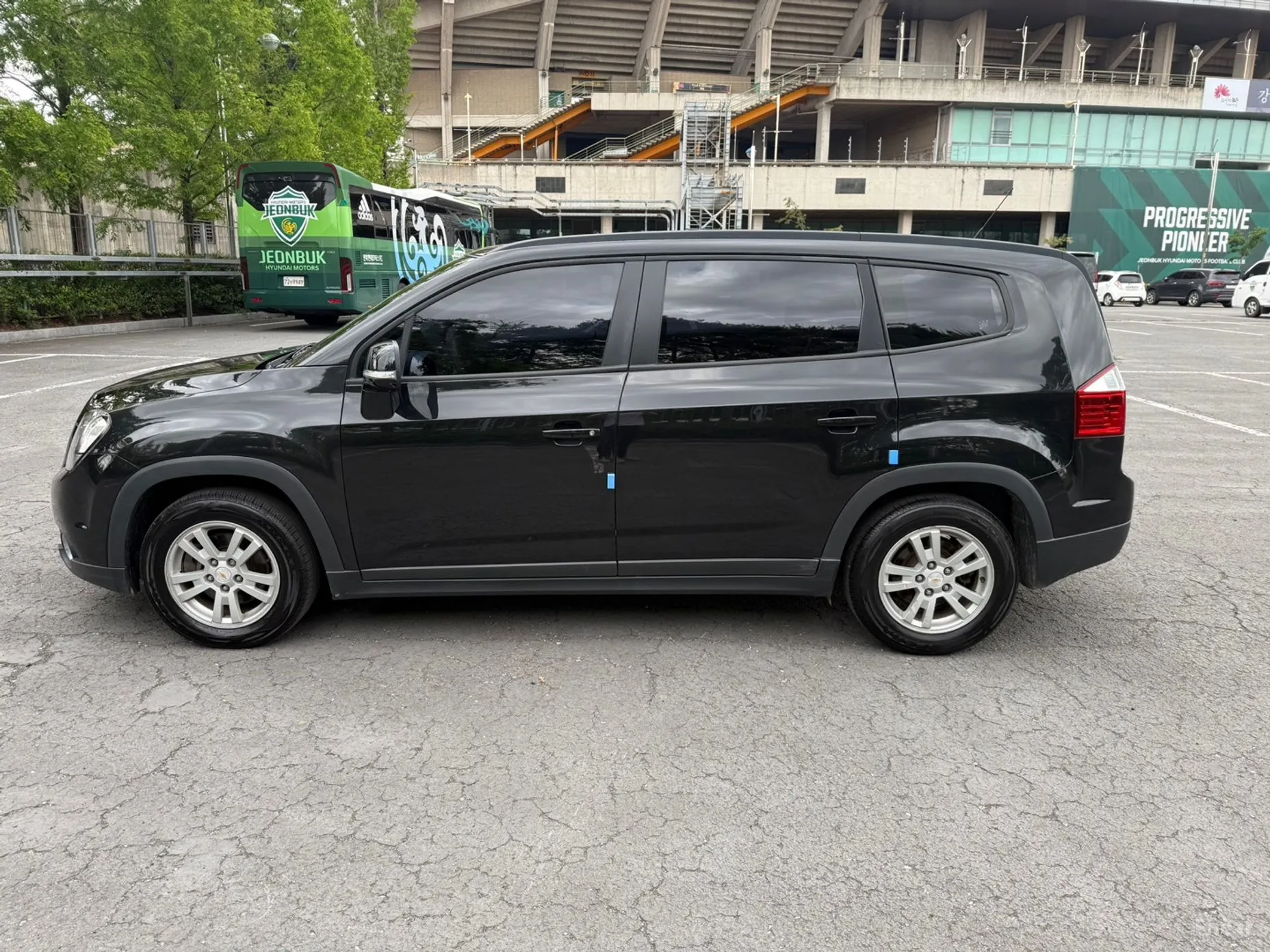 Chevrolet (GM Daewoo) Orlando превью 2