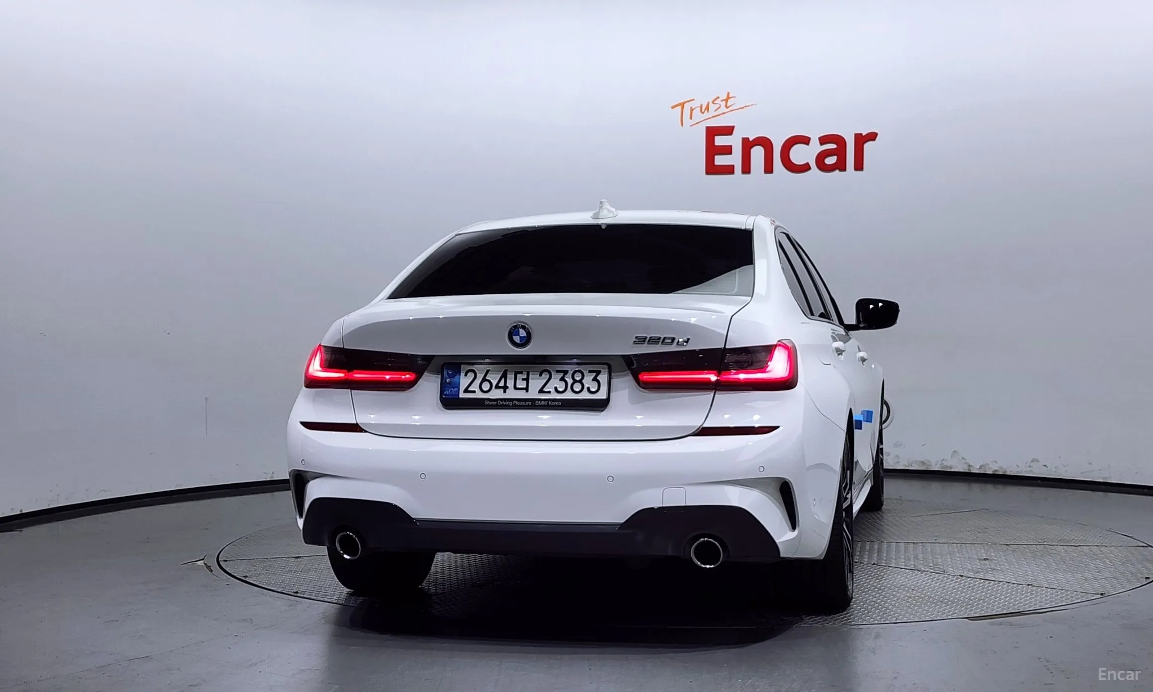 BMW 3 Series (G20) превью 3
