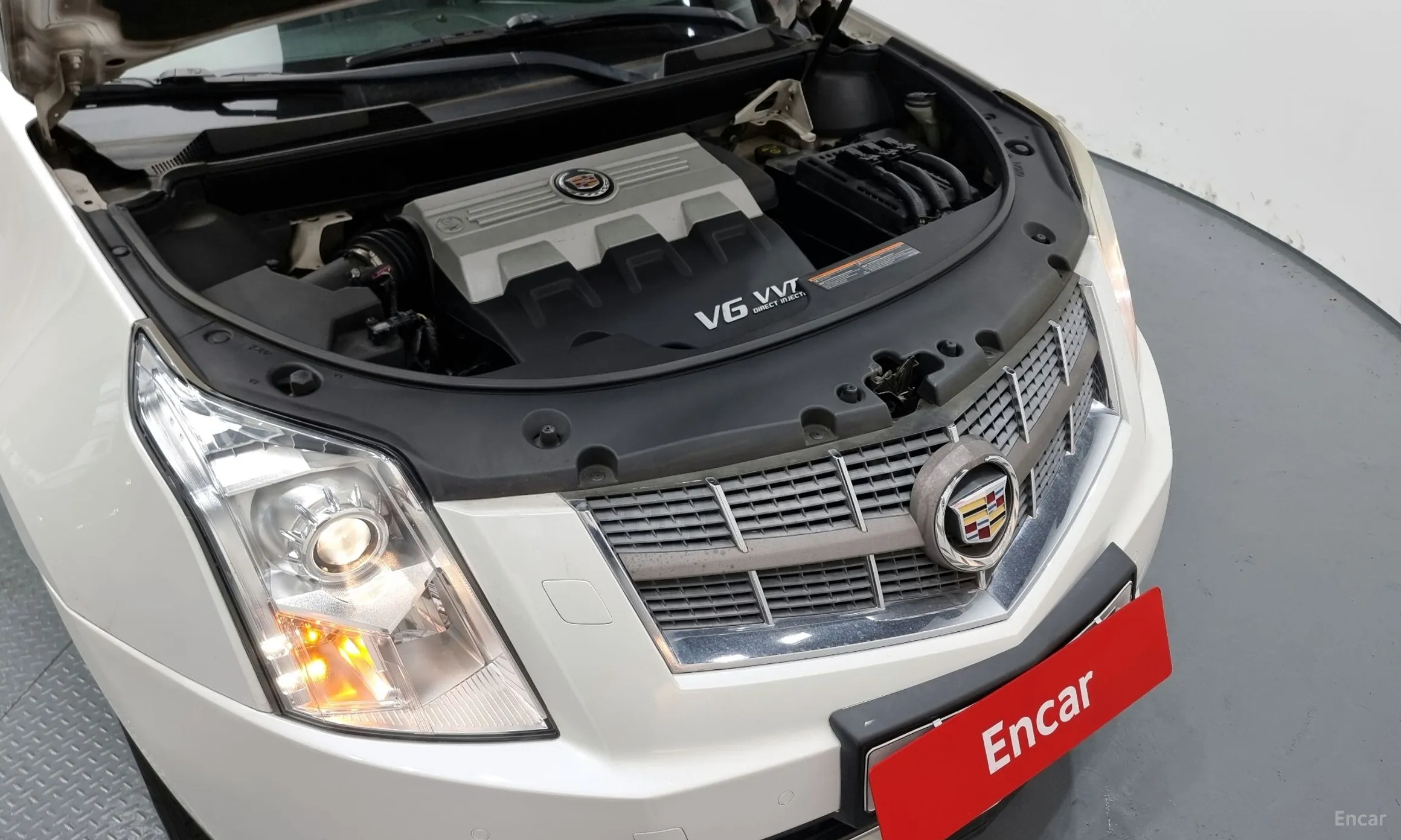 Cadillac All new SRX превью 6