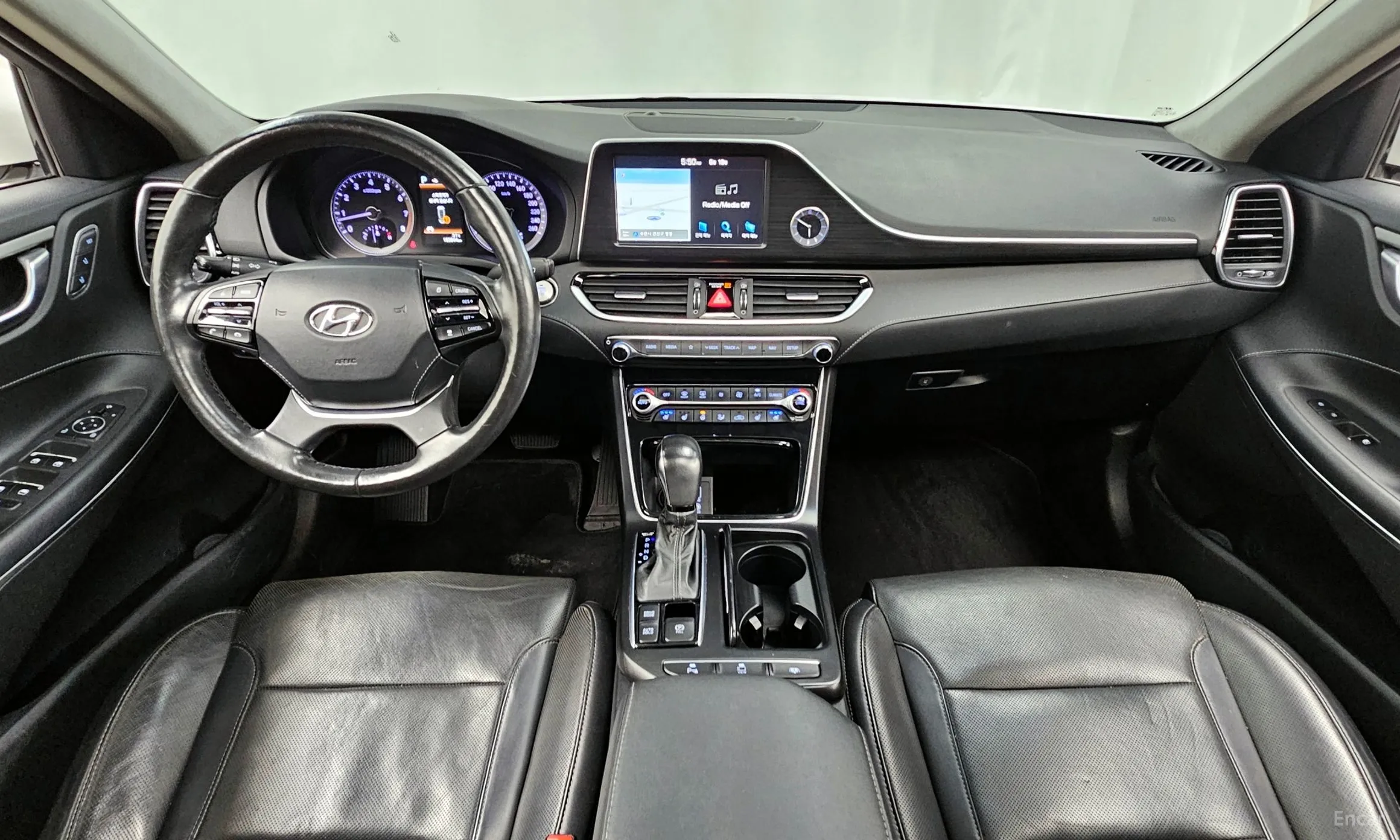 Hyundai Grandeur IG превью 4