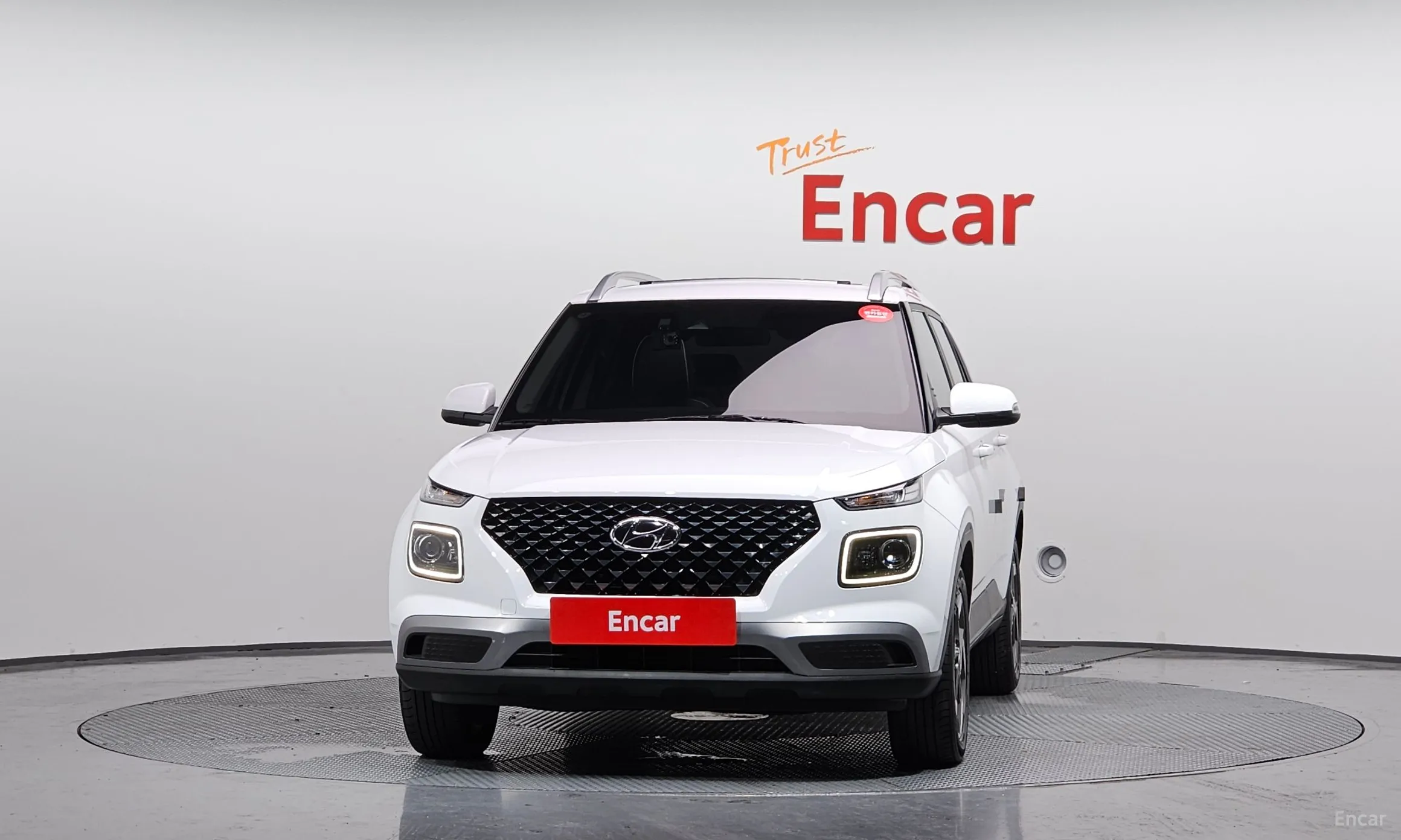 Hyundai Venue превью 2