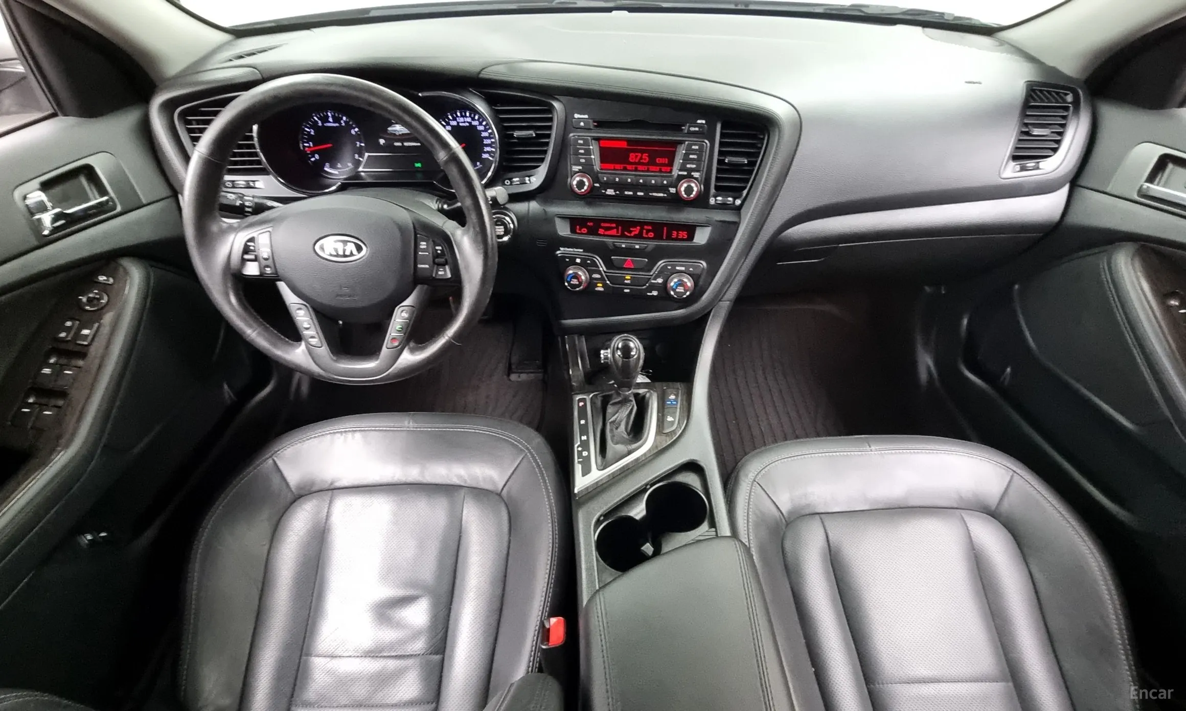 Kia K5 превью 4