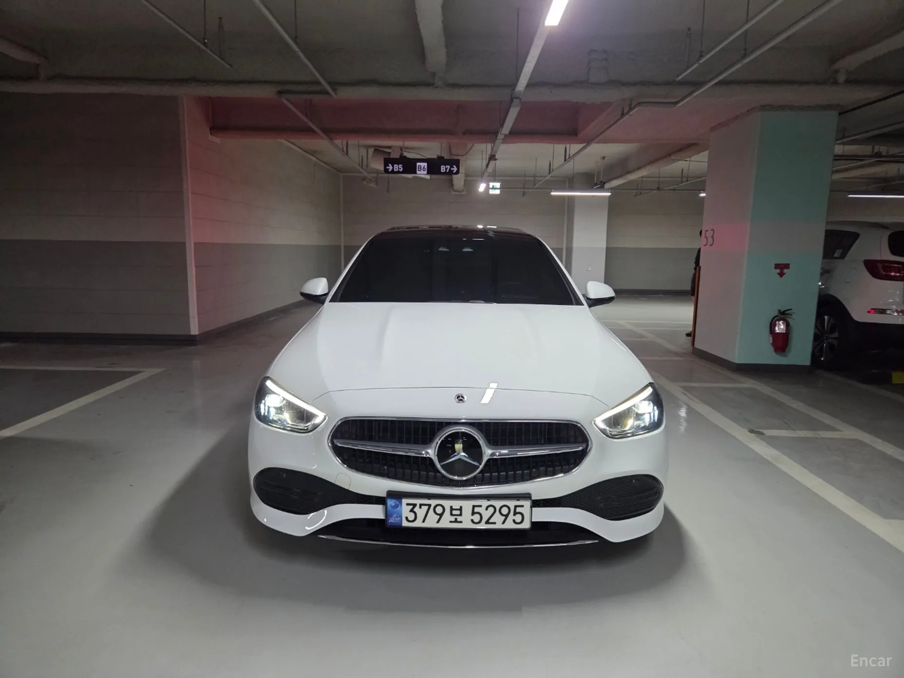 Mercedes Benz C-Class W206