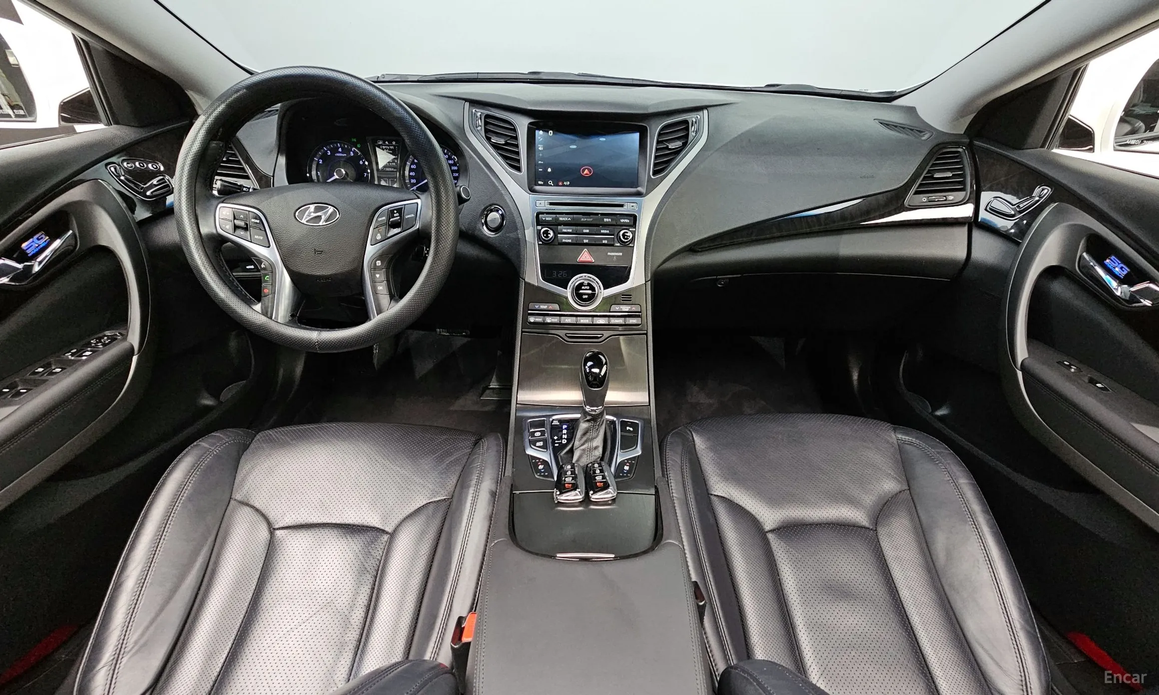 Hyundai Grandeur HG превью 4