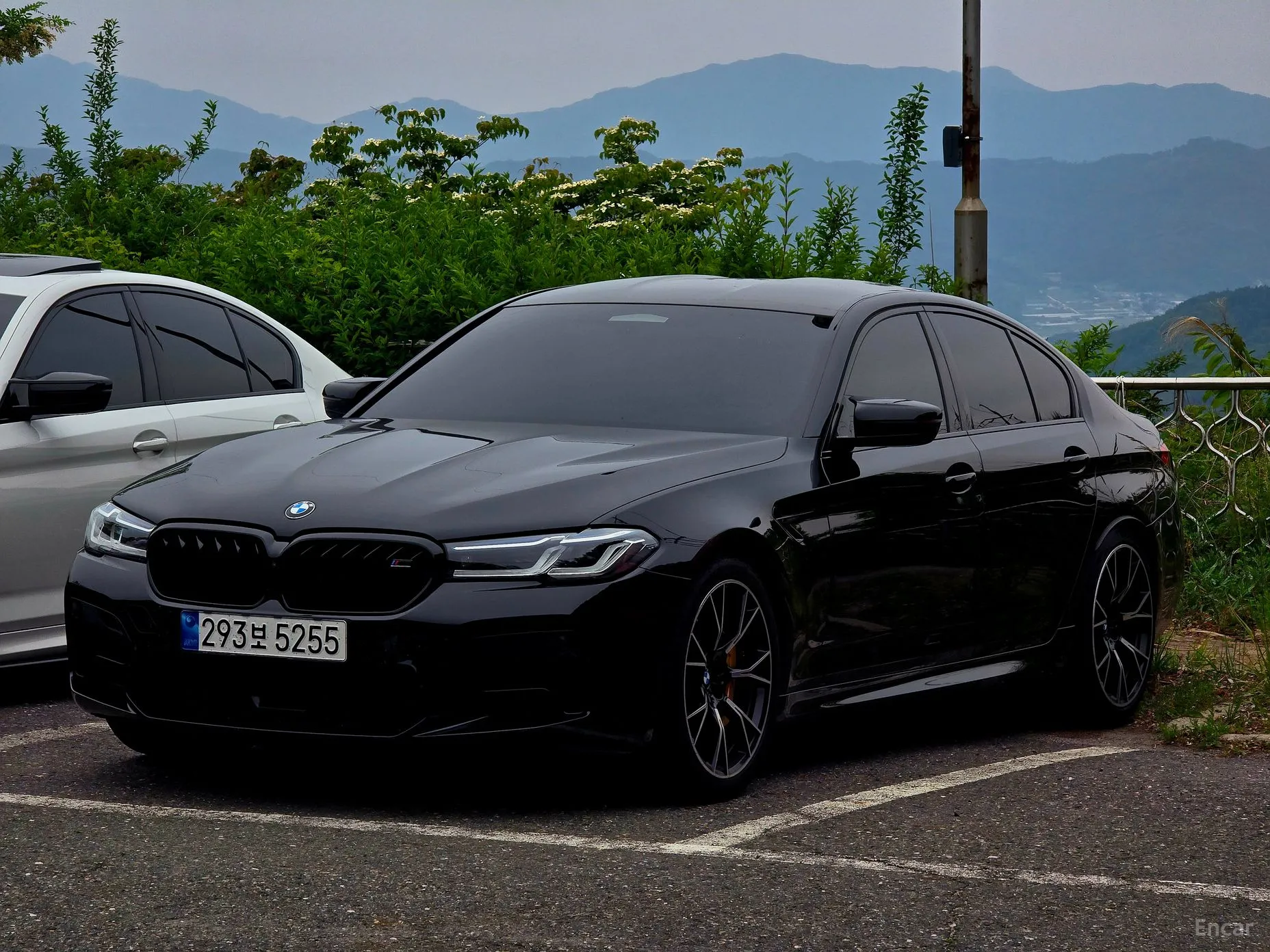 BMW M5 (F90) превью 3