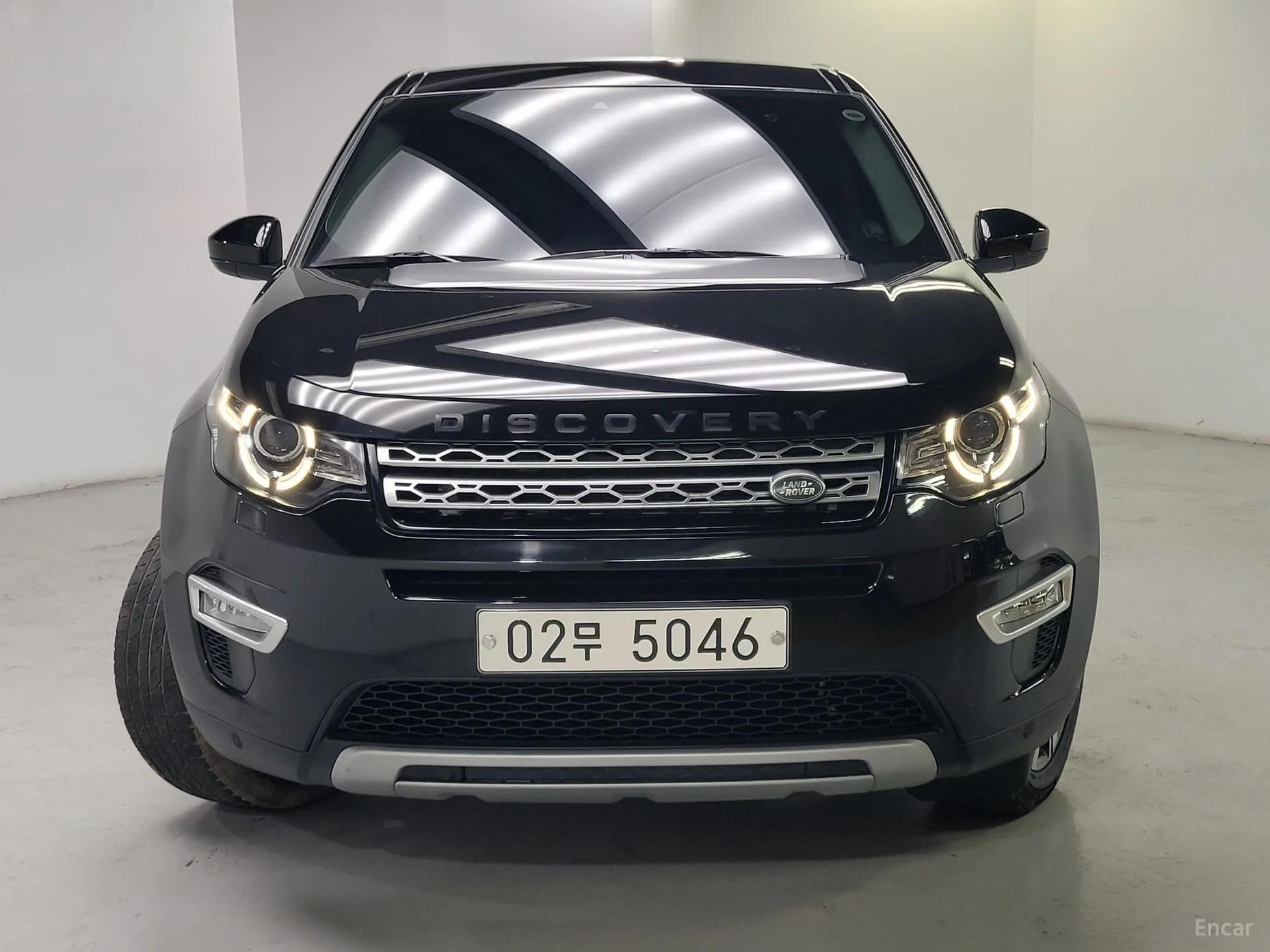Land Rover Discovery Sports превью 2