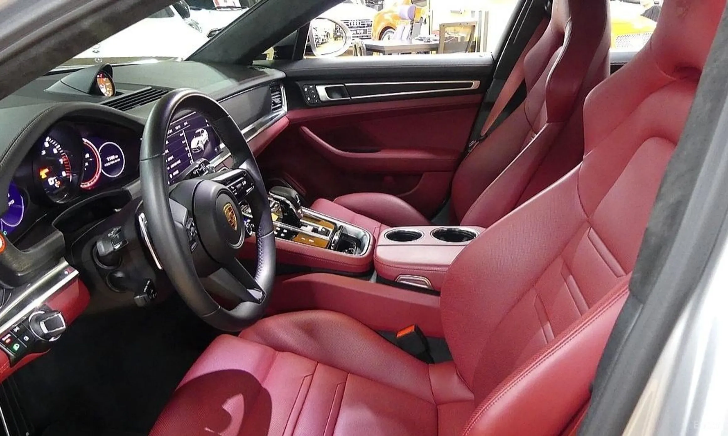 Porsche Panamera (971) превью 4