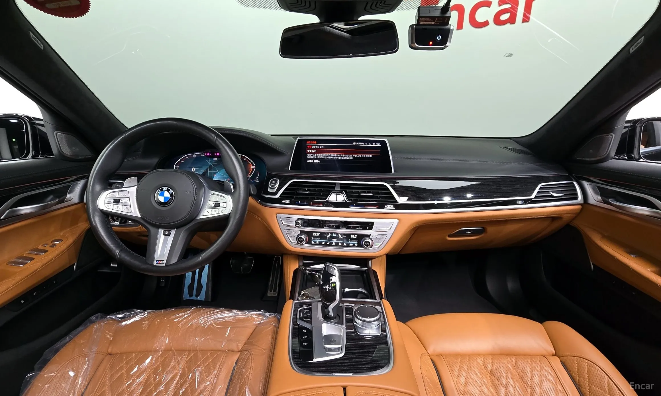 BMW 7 Series (G11) превью 4