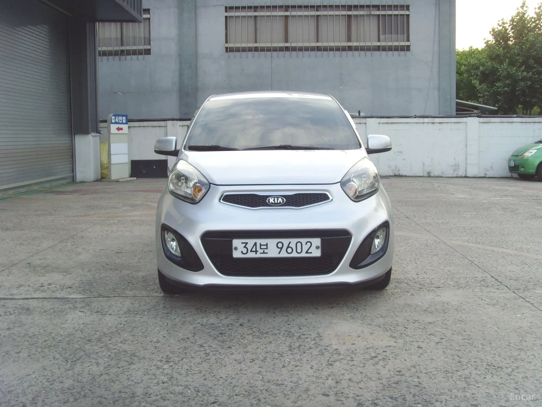 Kia morning превью 2