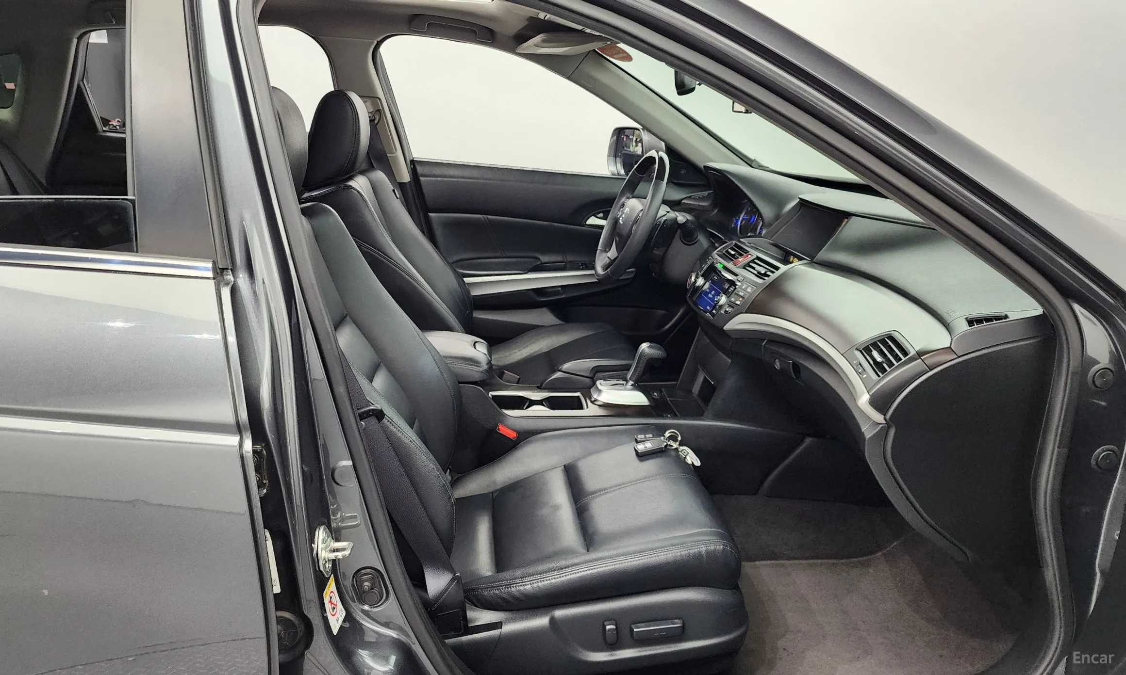Honda Crosstour превью 11