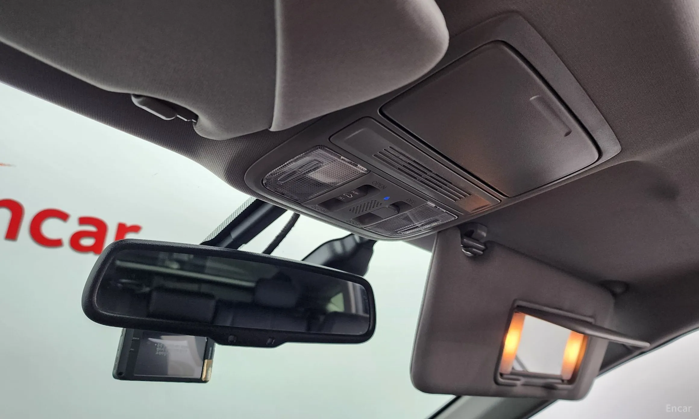 Honda Crosstour превью 18