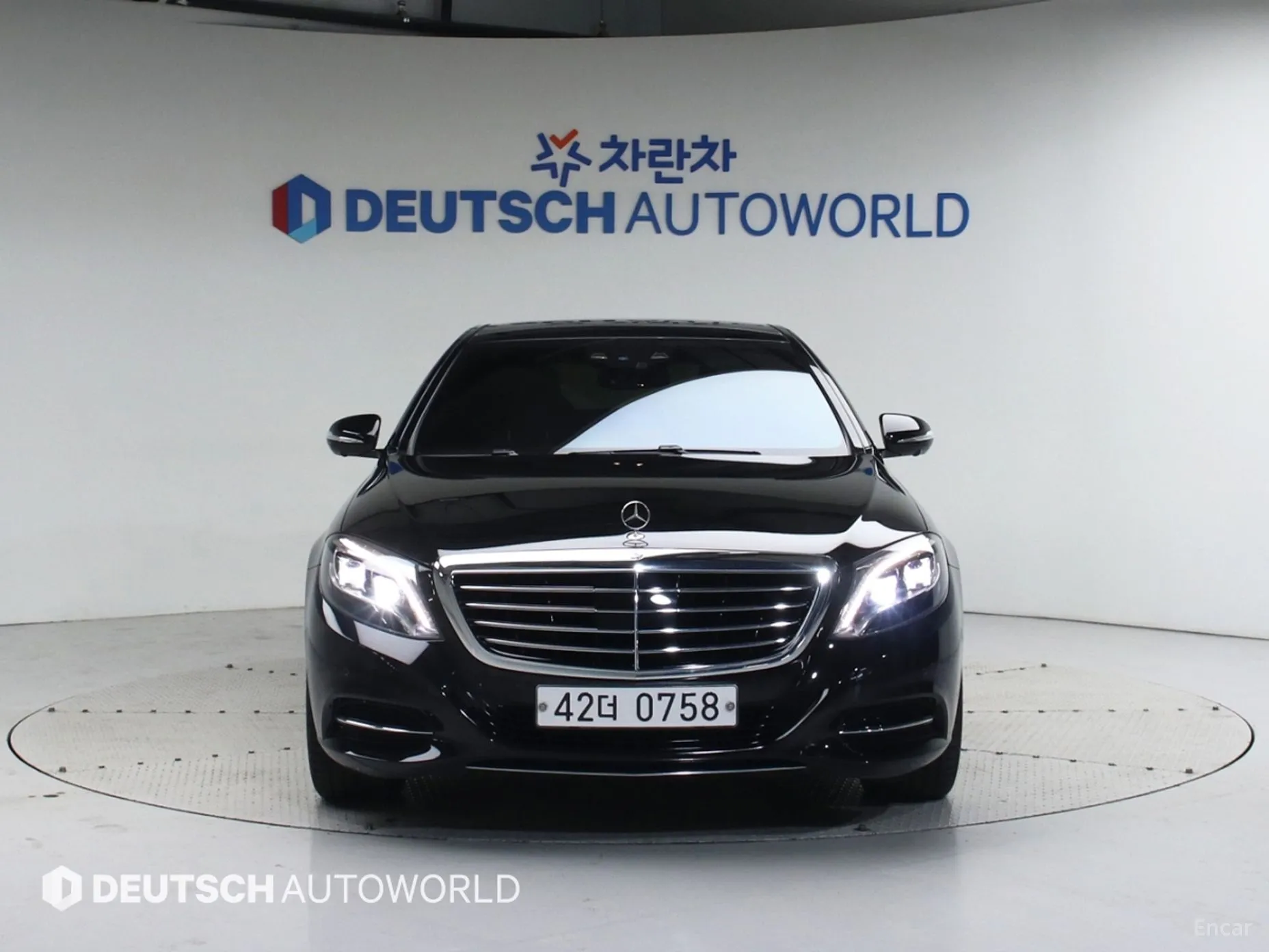 Mercedes Benz S-Class W222