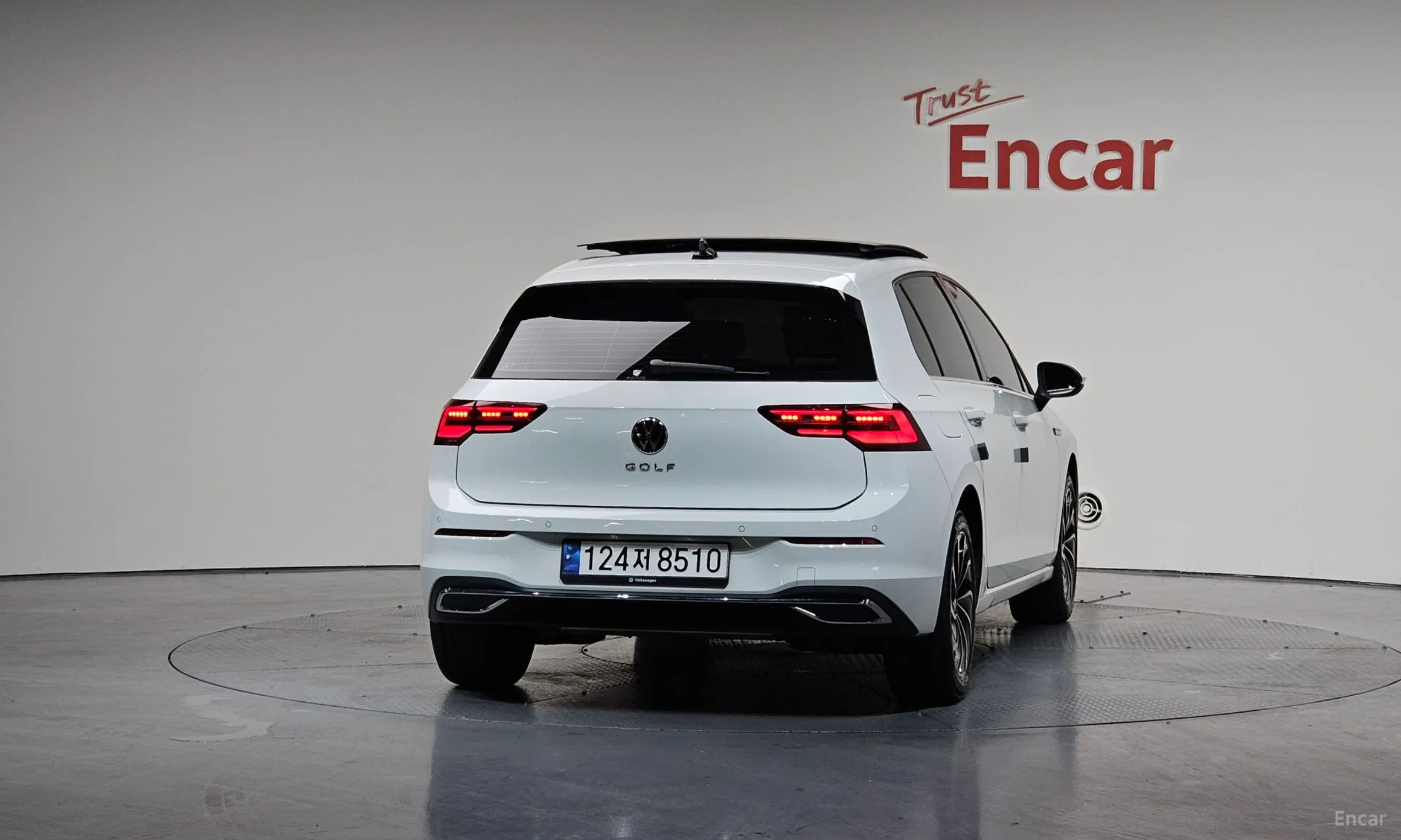 Volkswagen Golf 8th Generation превью 3