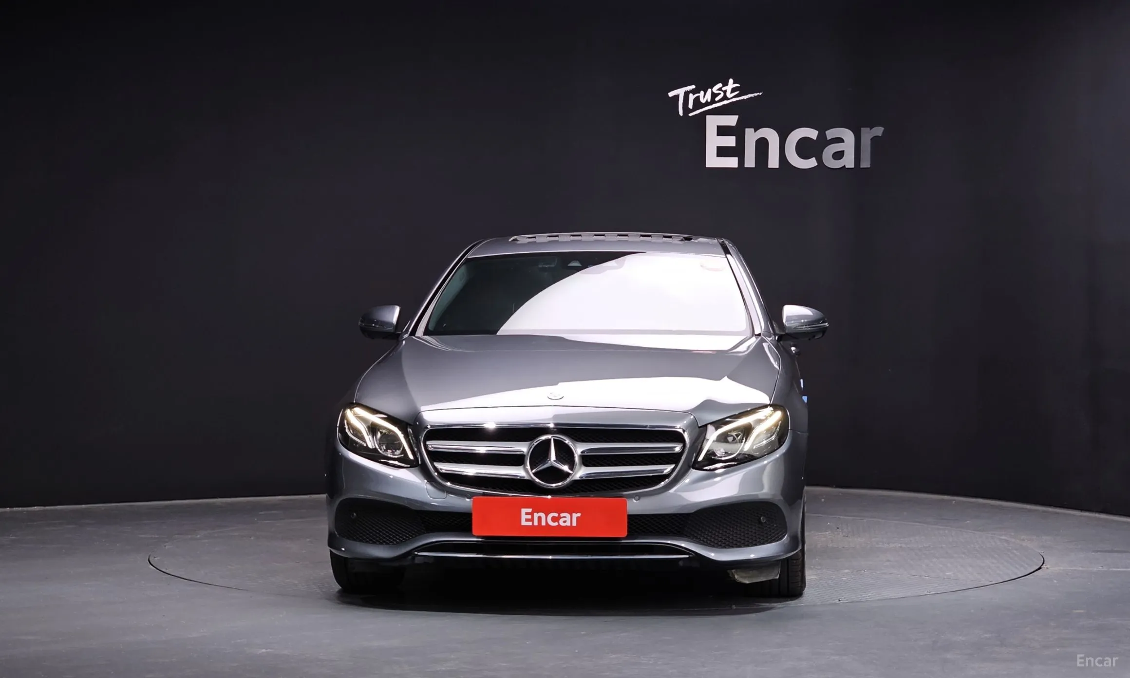 Mercedes Benz E-Class W213