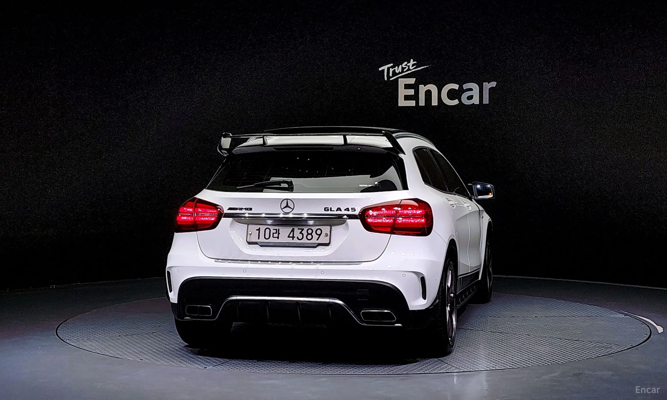 Mercedes Benz GLA-Class X156 превью 3