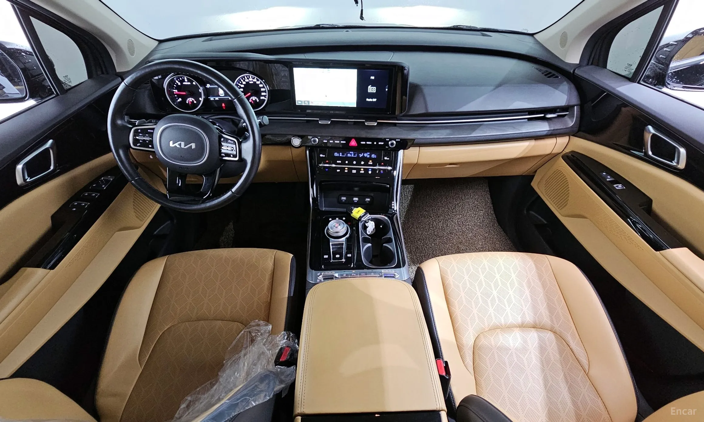 Kia Carnival Gen 4 превью 4