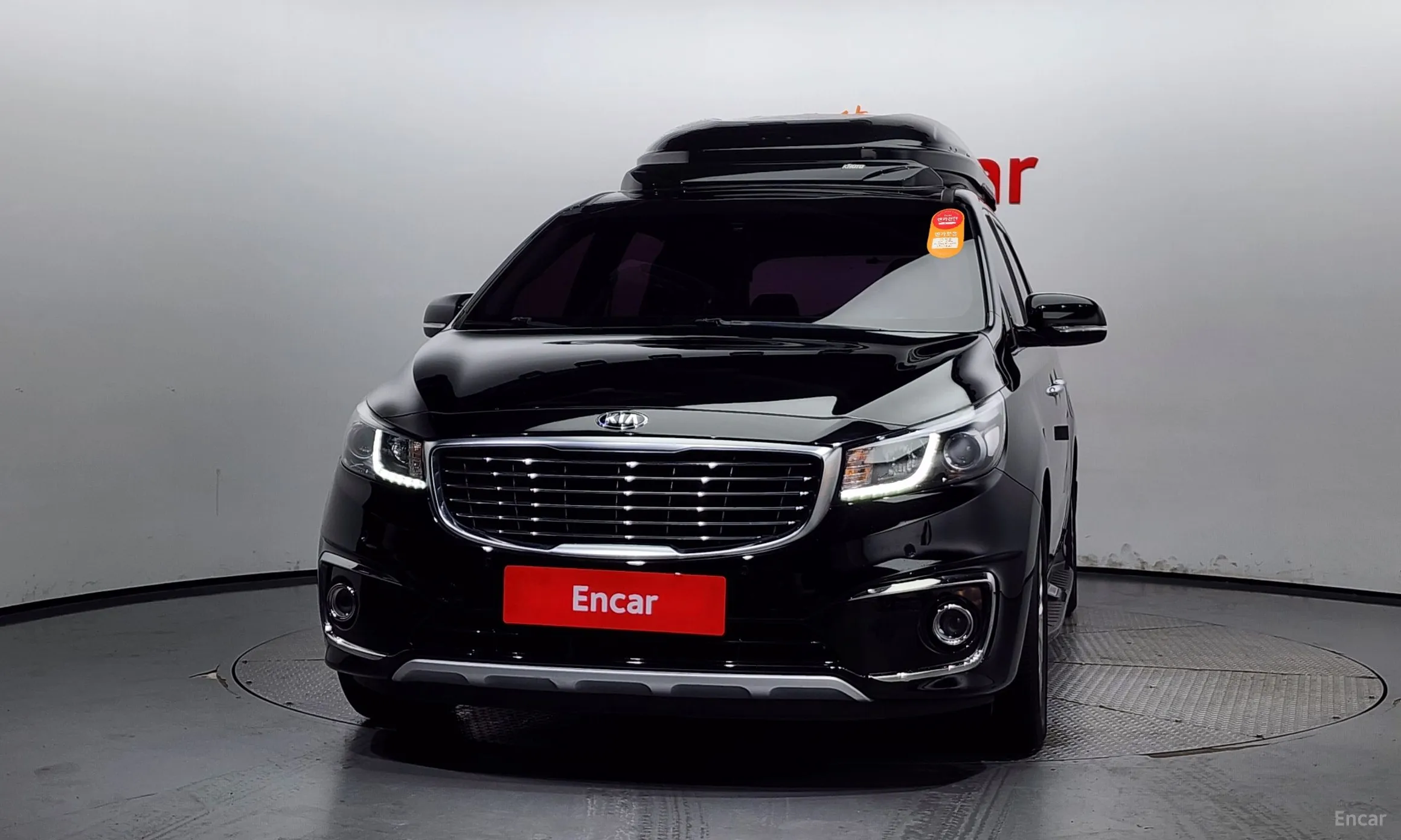 Kia Carnival превью 2