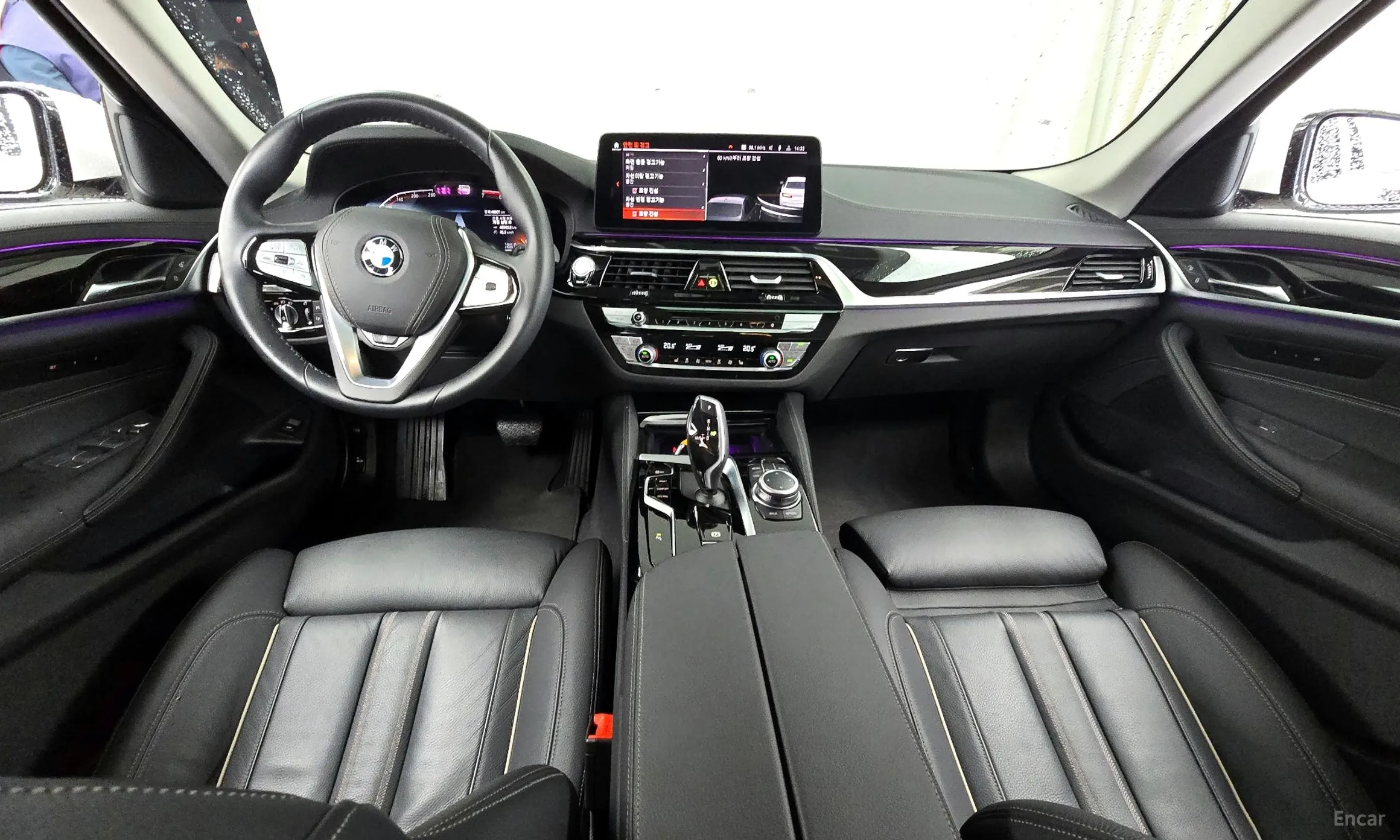 BMW 5 Series (G30) превью 4