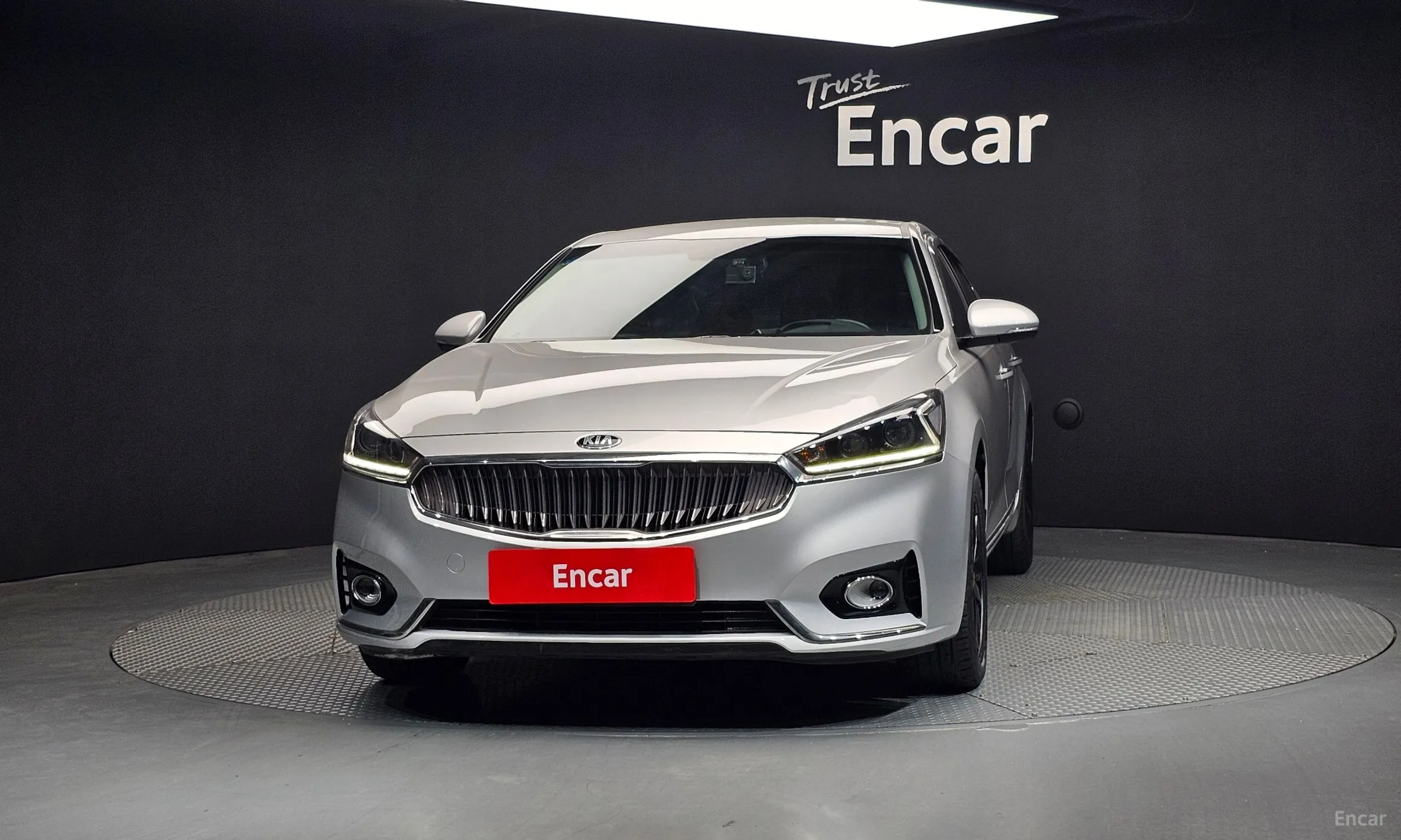 Kia K7 превью 2
