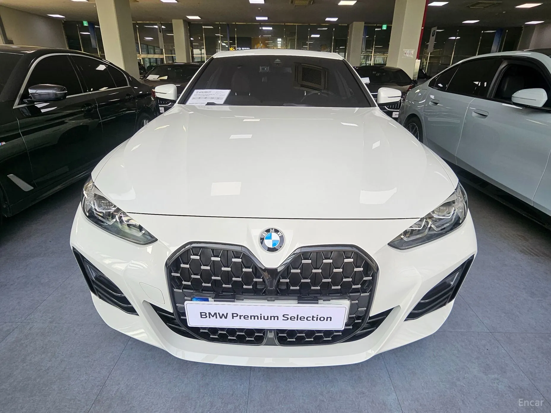 BMW Series 4 (G22)