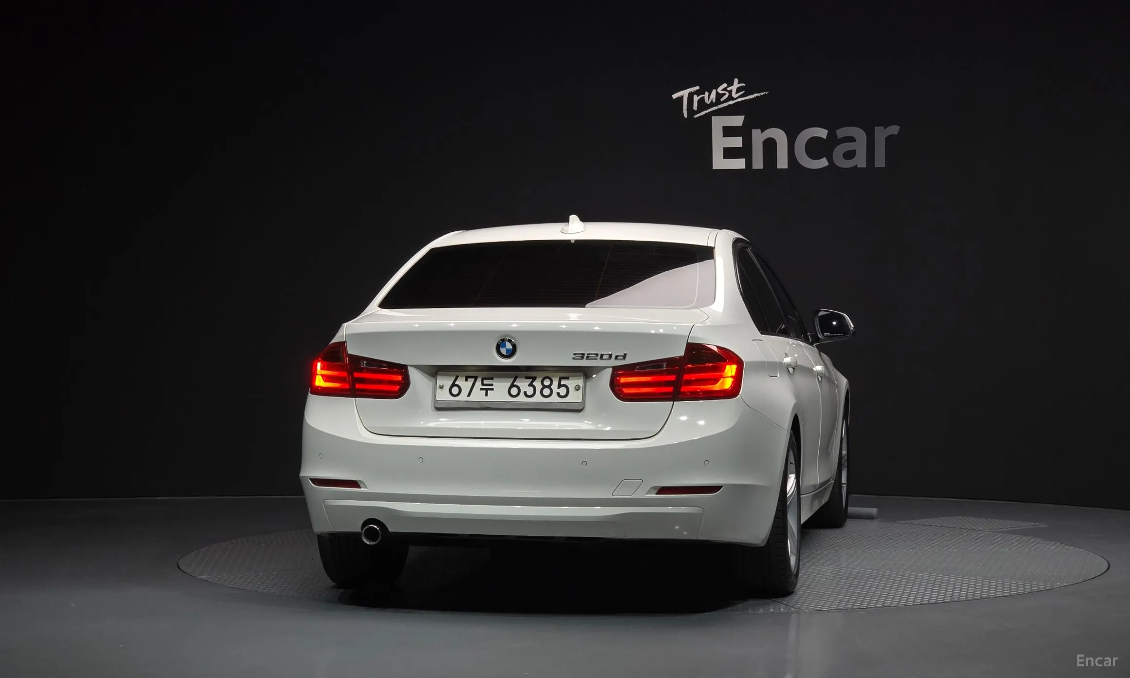 BMW 3 Series (F30) превью 3