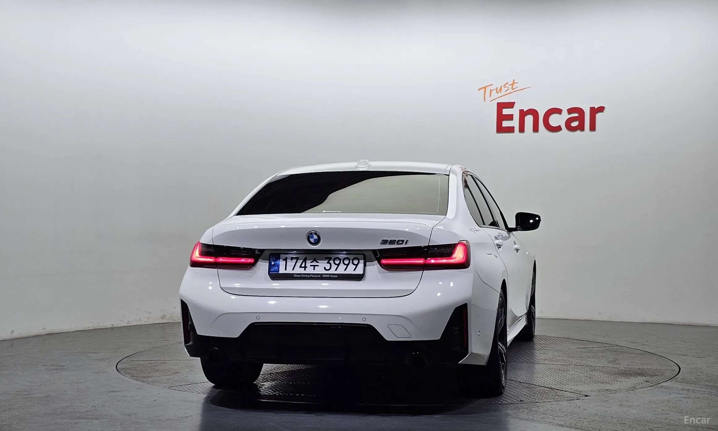 BMW 3 Series (G20) превью 3