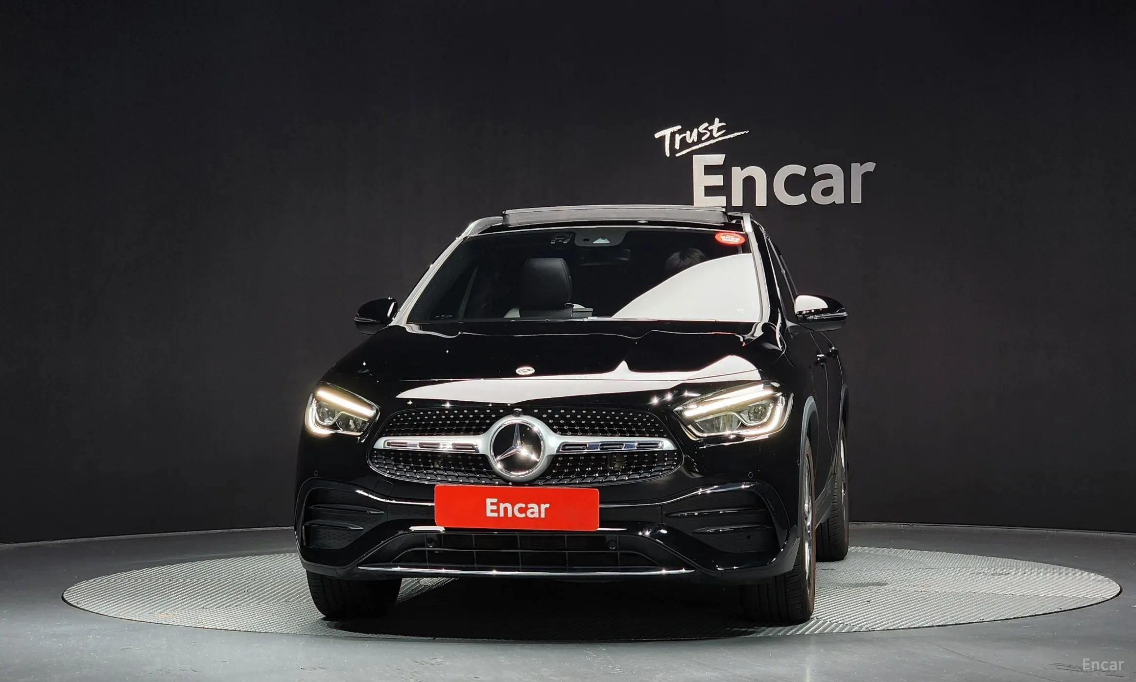 Mercedes Benz GLA-Class H247