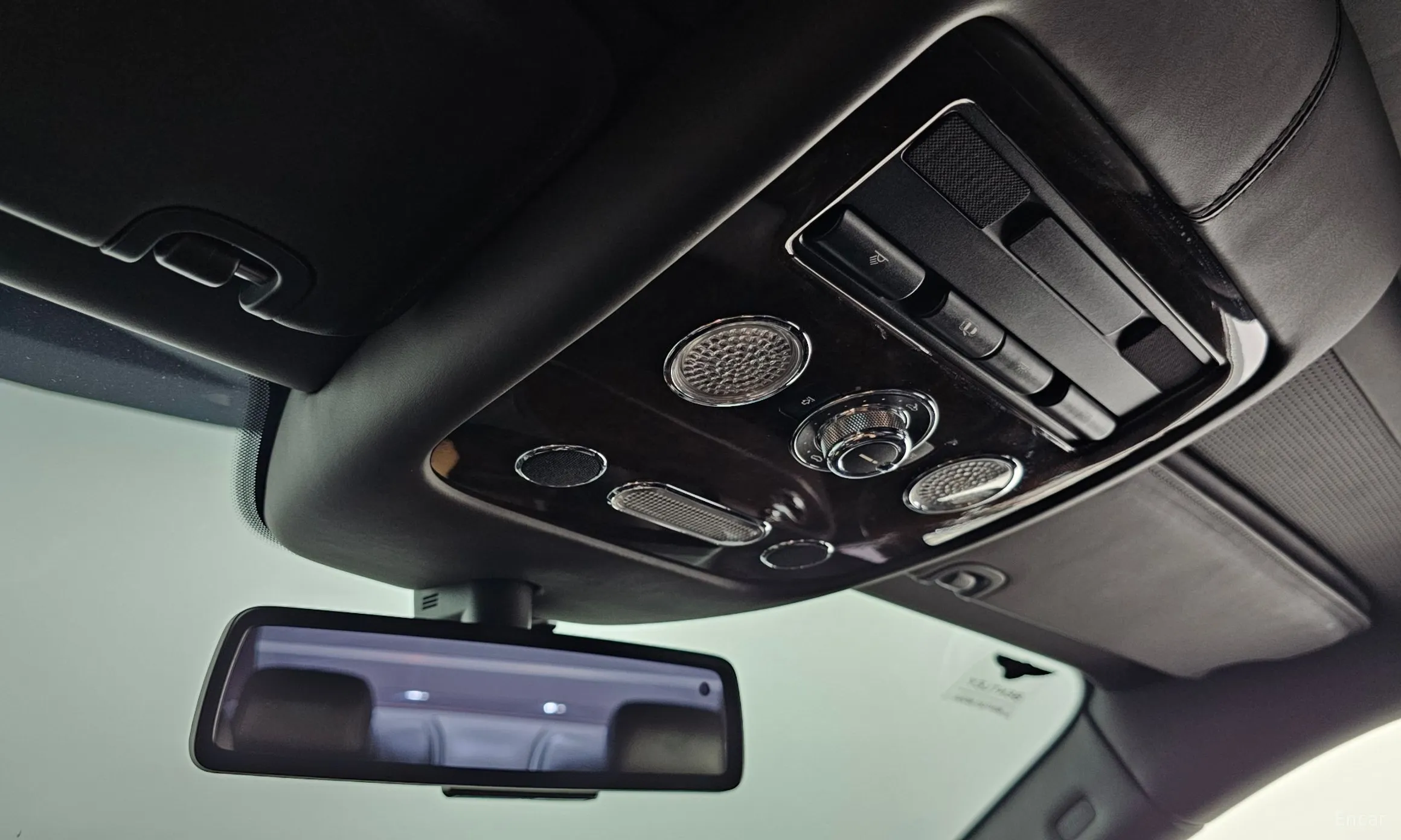 Bentley Flying Spur Gen 1 превью 17