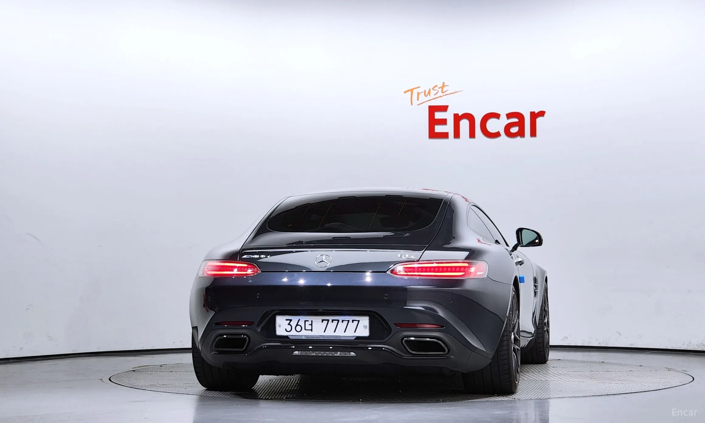 Mercedes Benz AMG GT превью 3
