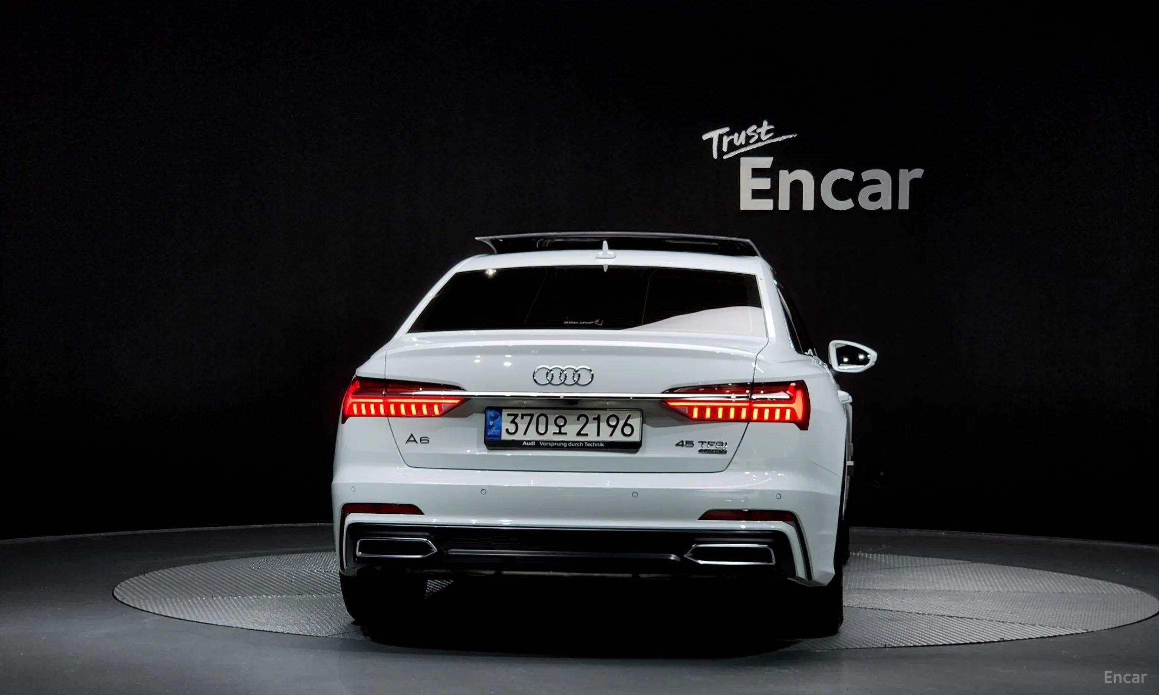 Audi A6 (C8) превью 3