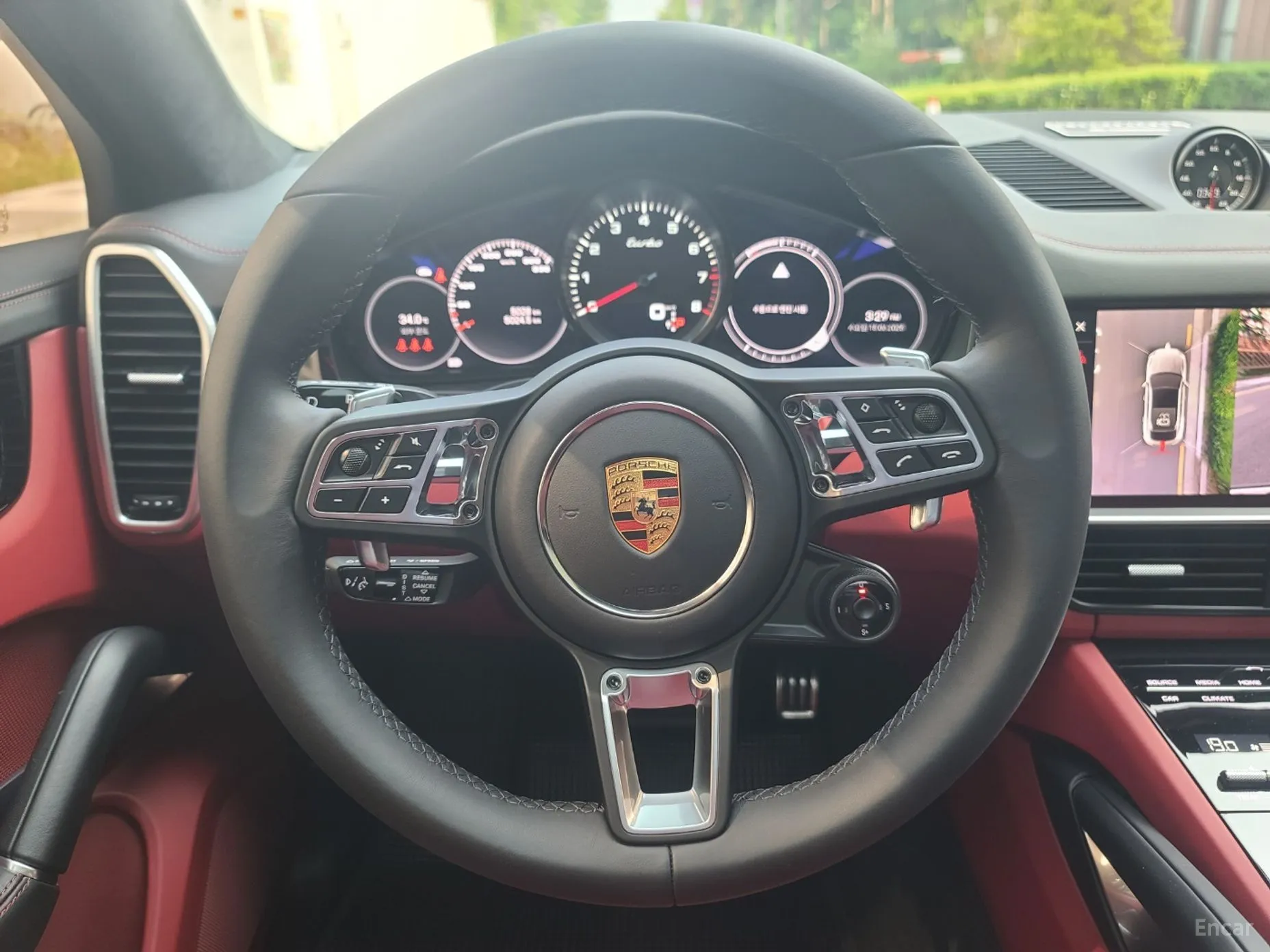 Porsche Cayenne (PO536) превью 4