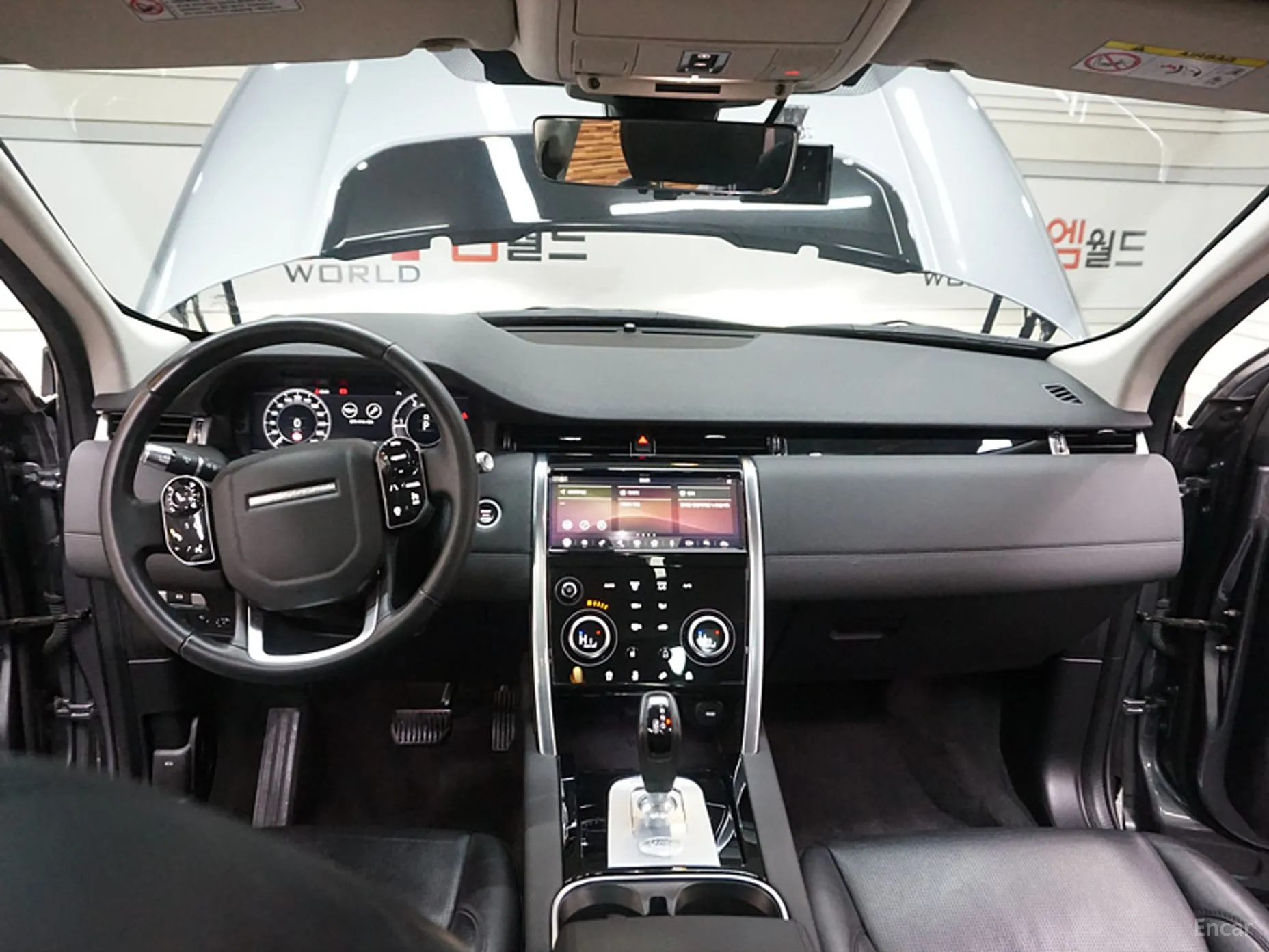 Land Rover Discovery Sports превью 4