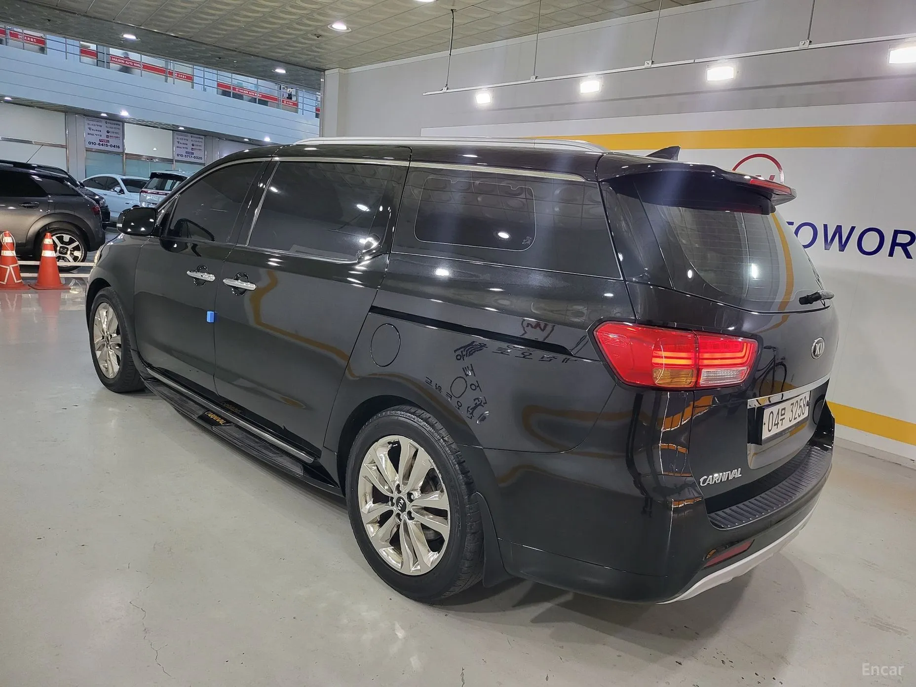 Kia Carnival превью 3