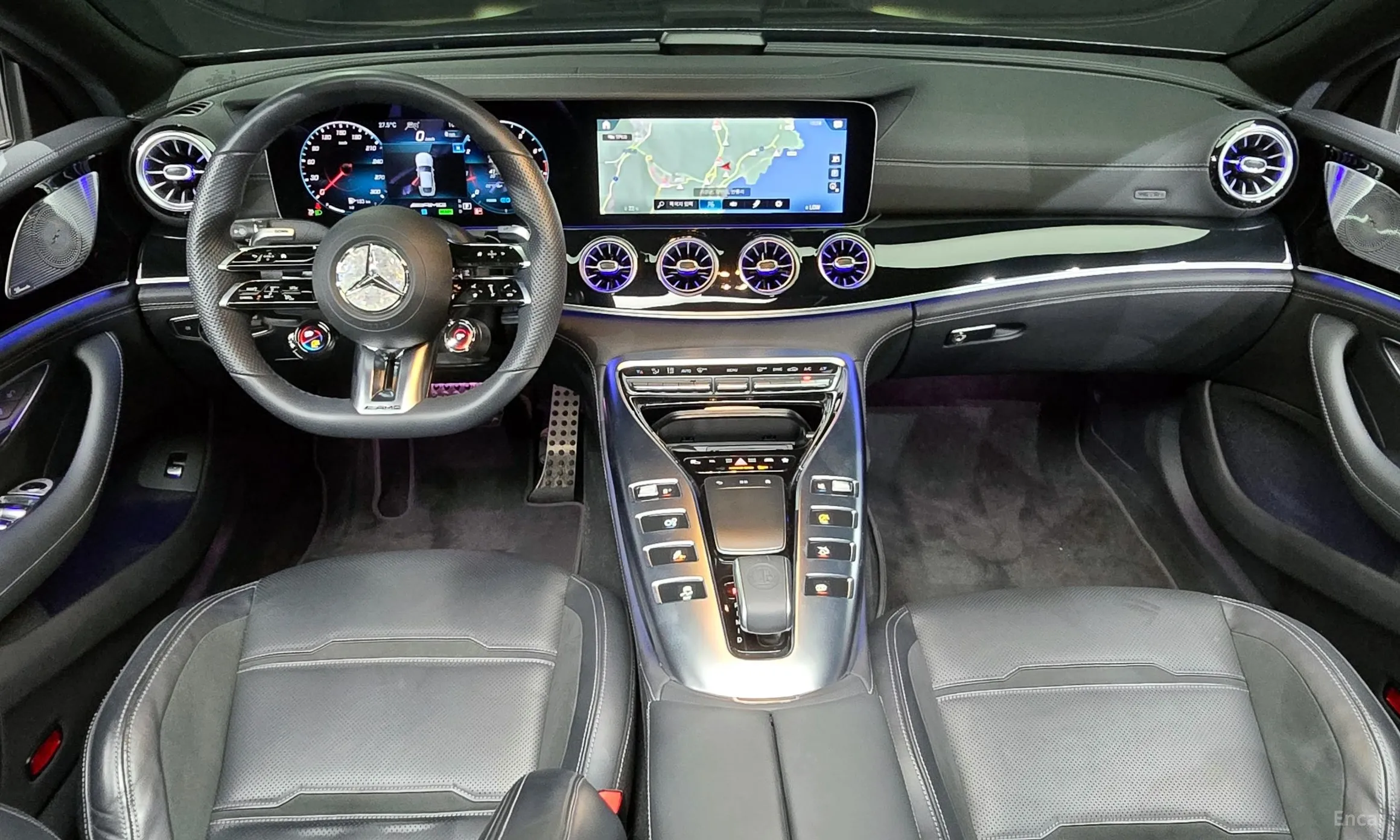 Mercedes Benz AMG GT превью 4