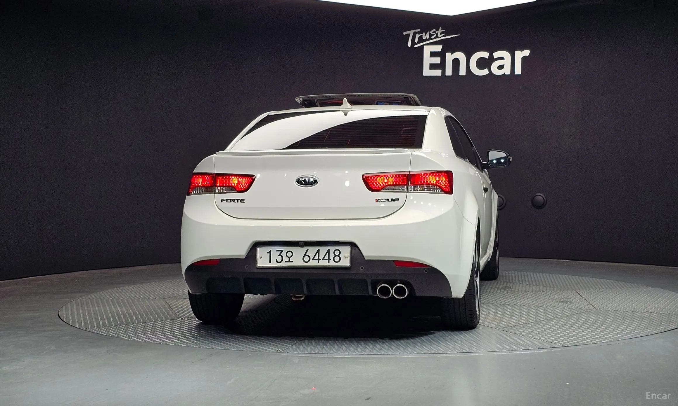 Kia Forte Coop превью 3
