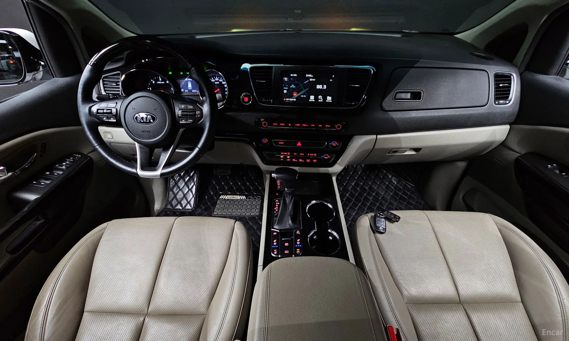 Kia Carnival превью 4