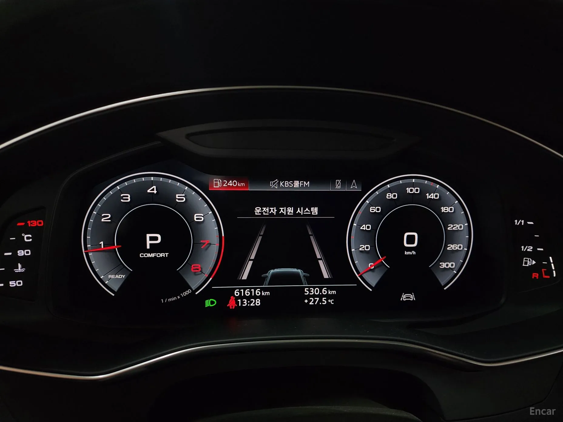 Audi A6 (C8) превью 4