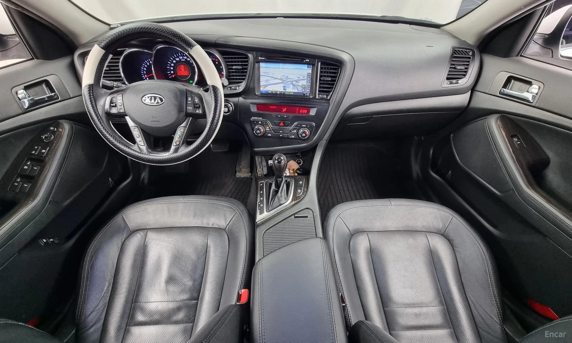 Kia K5 превью 4