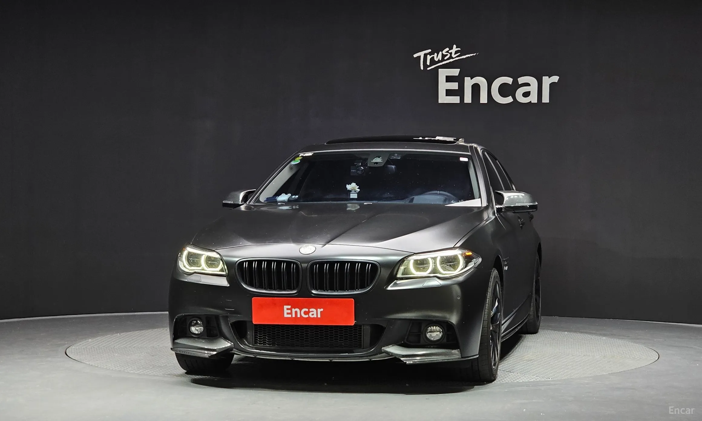 BMW 5 Series (F10) превью 2