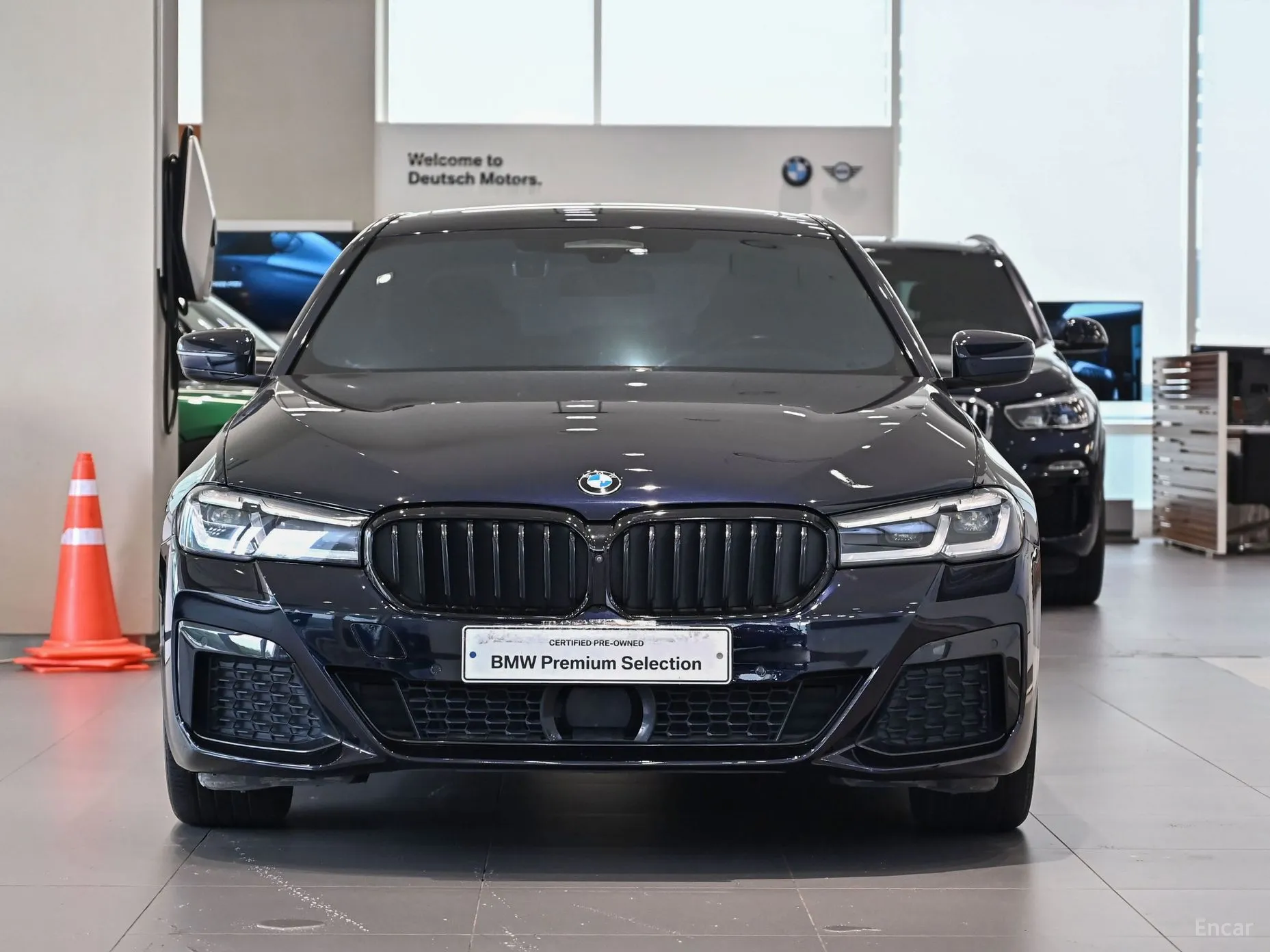 BMW 5 Series (G30) превью 2