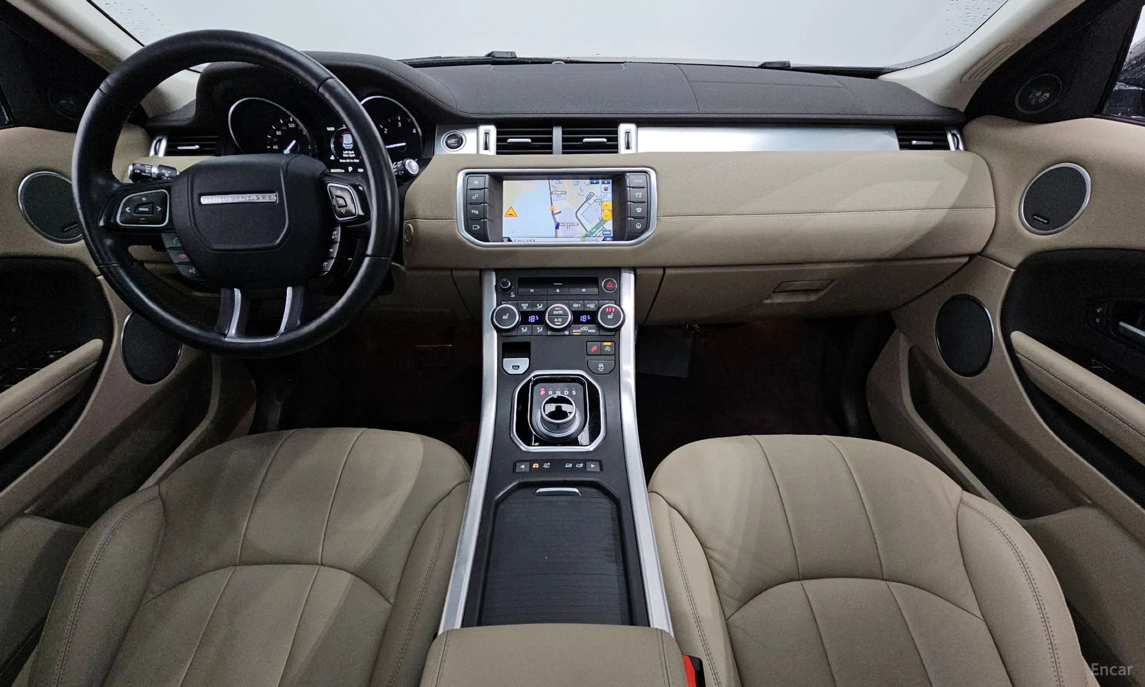 Land Rover Range Rover Evoque превью 4
