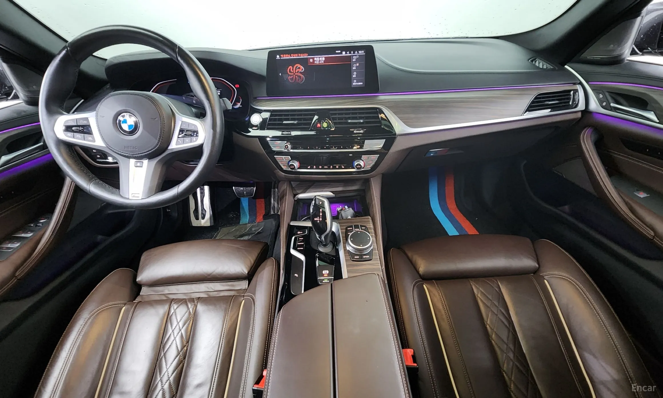 BMW 5 Series (G30) превью 4