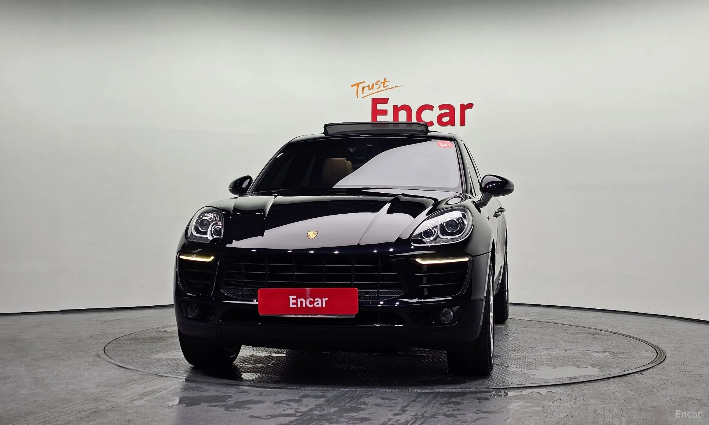 Porsche Macan превью 2