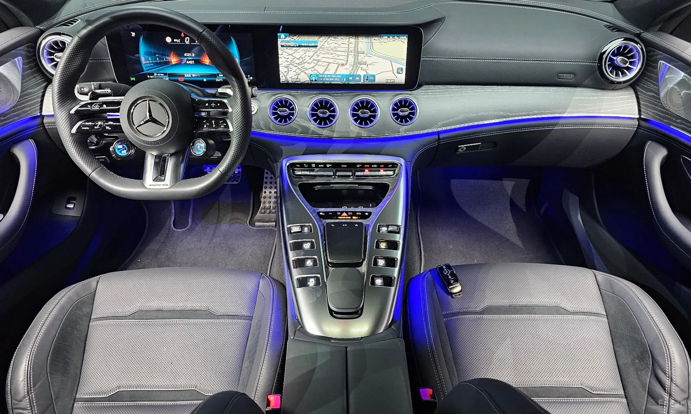 Mercedes Benz AMG GT превью 4