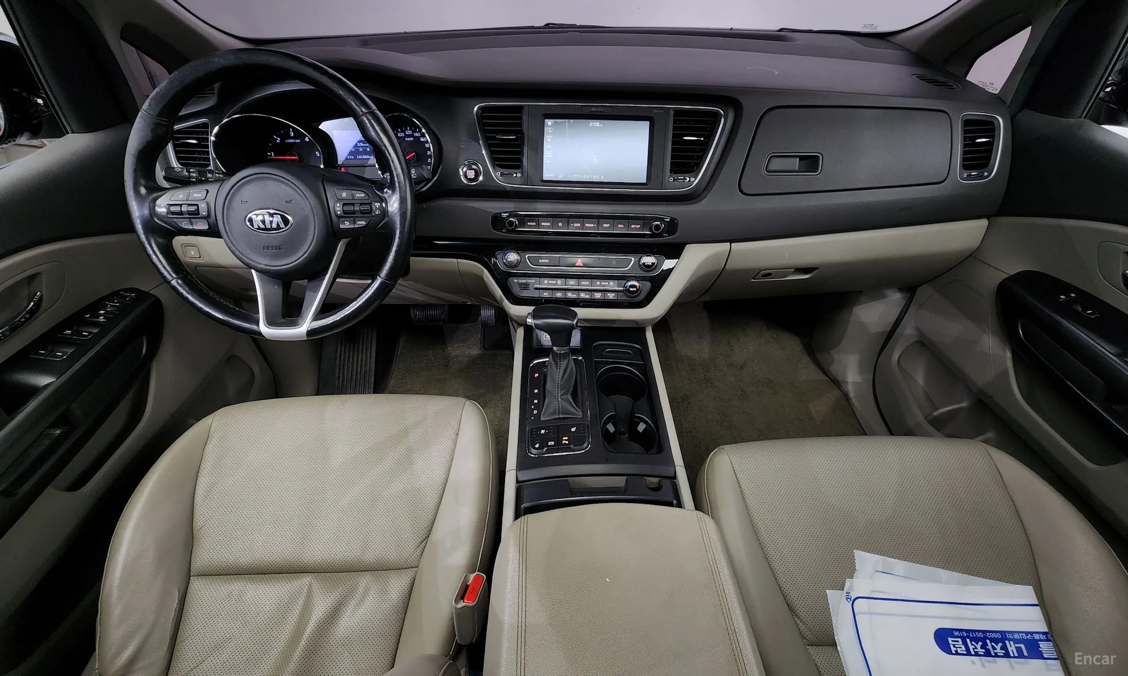 Kia Carnival превью 4