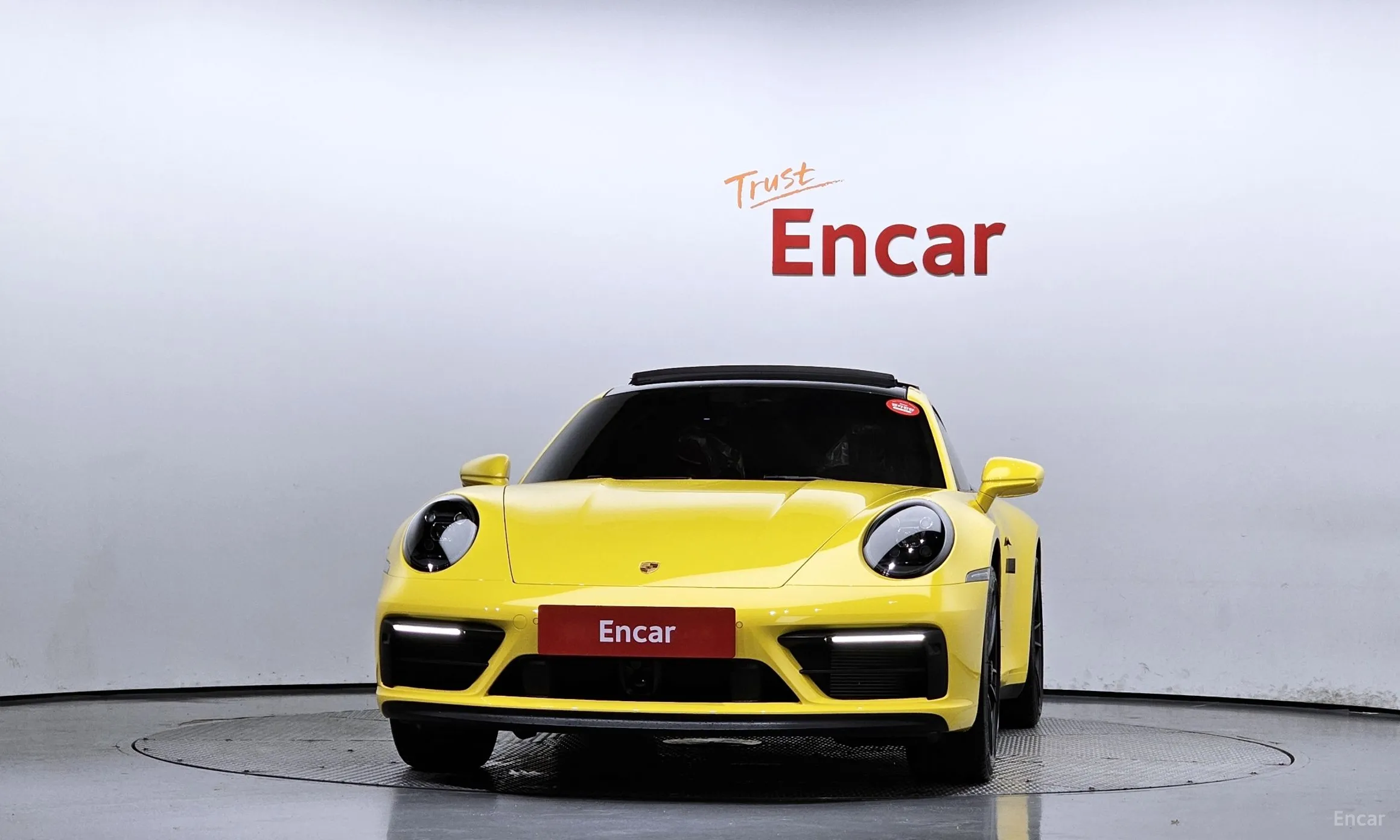 Porsche 911 (992) превью 2