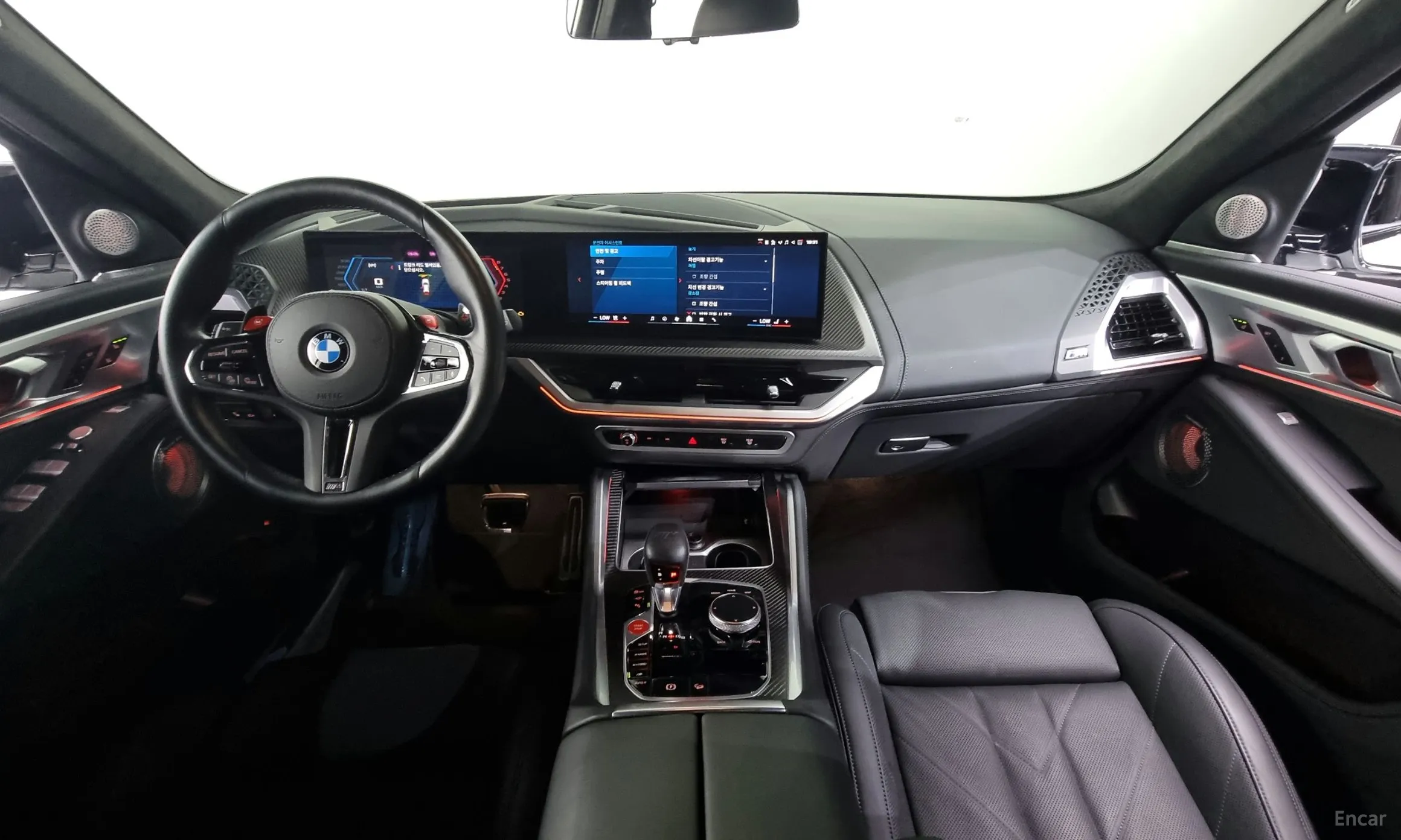 BMW XM (G09) превью 4