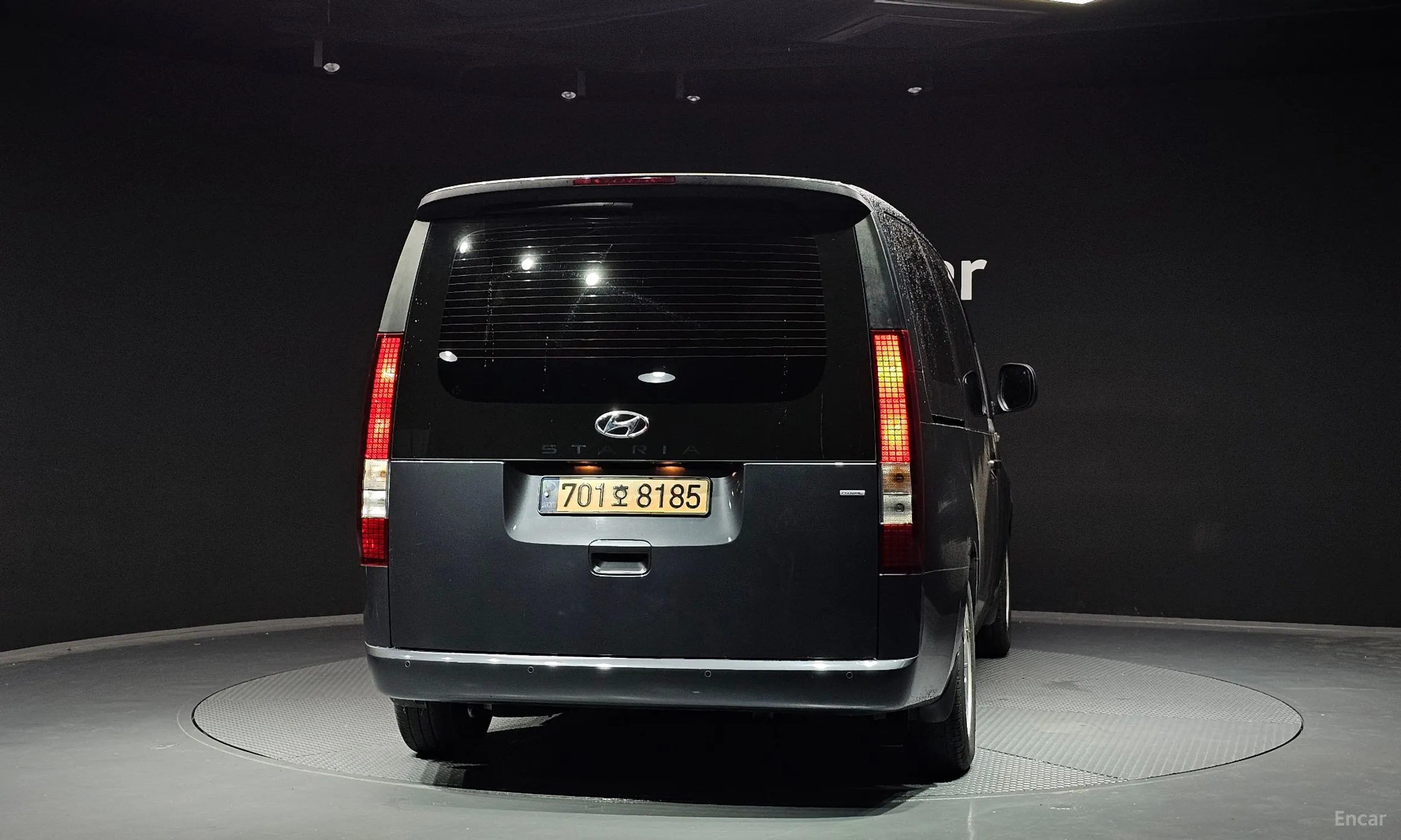Hyundai Staria превью 3